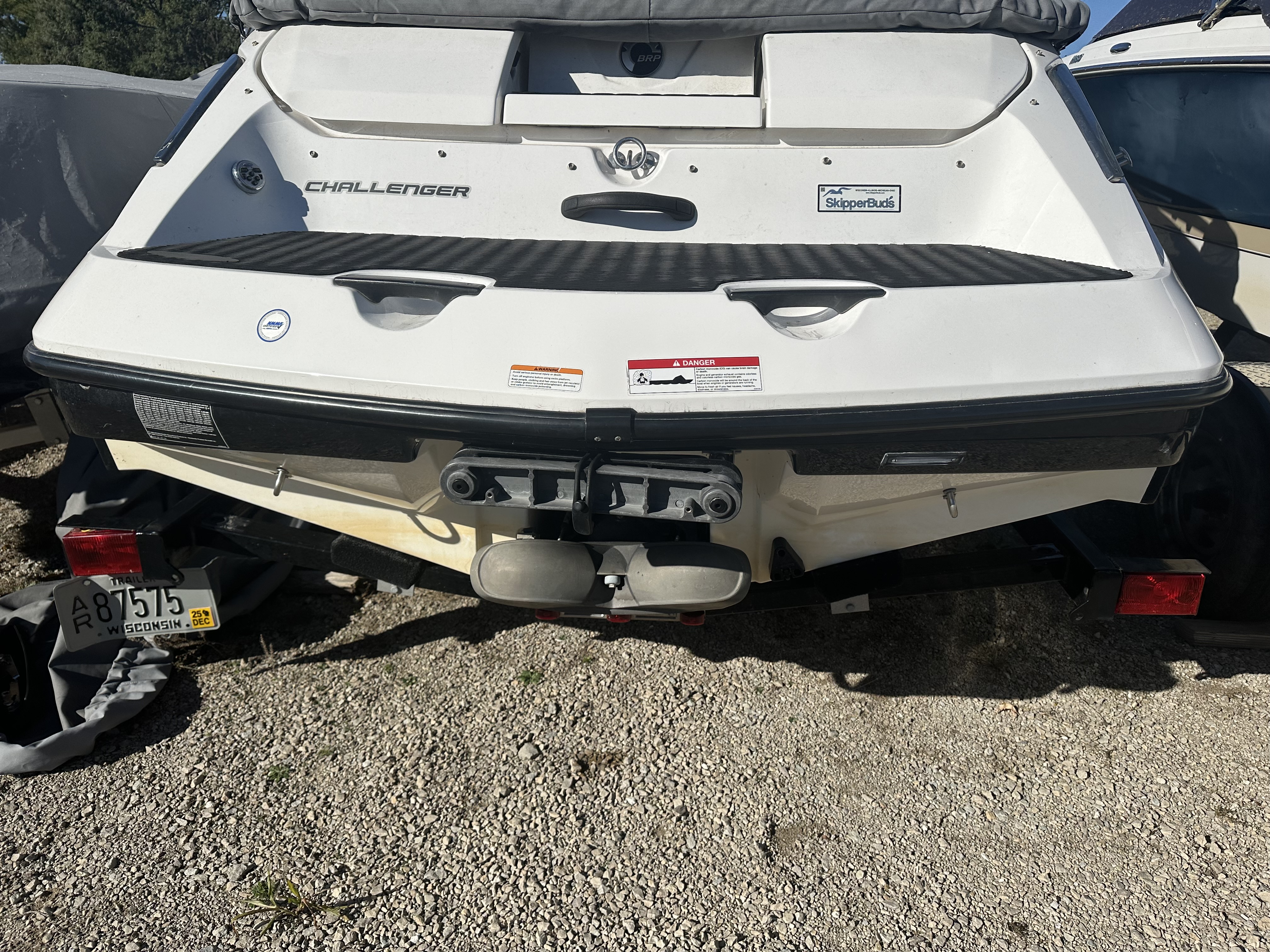 2011 Sea-Doo CHALLENGER 180 Image Thumbnail #2