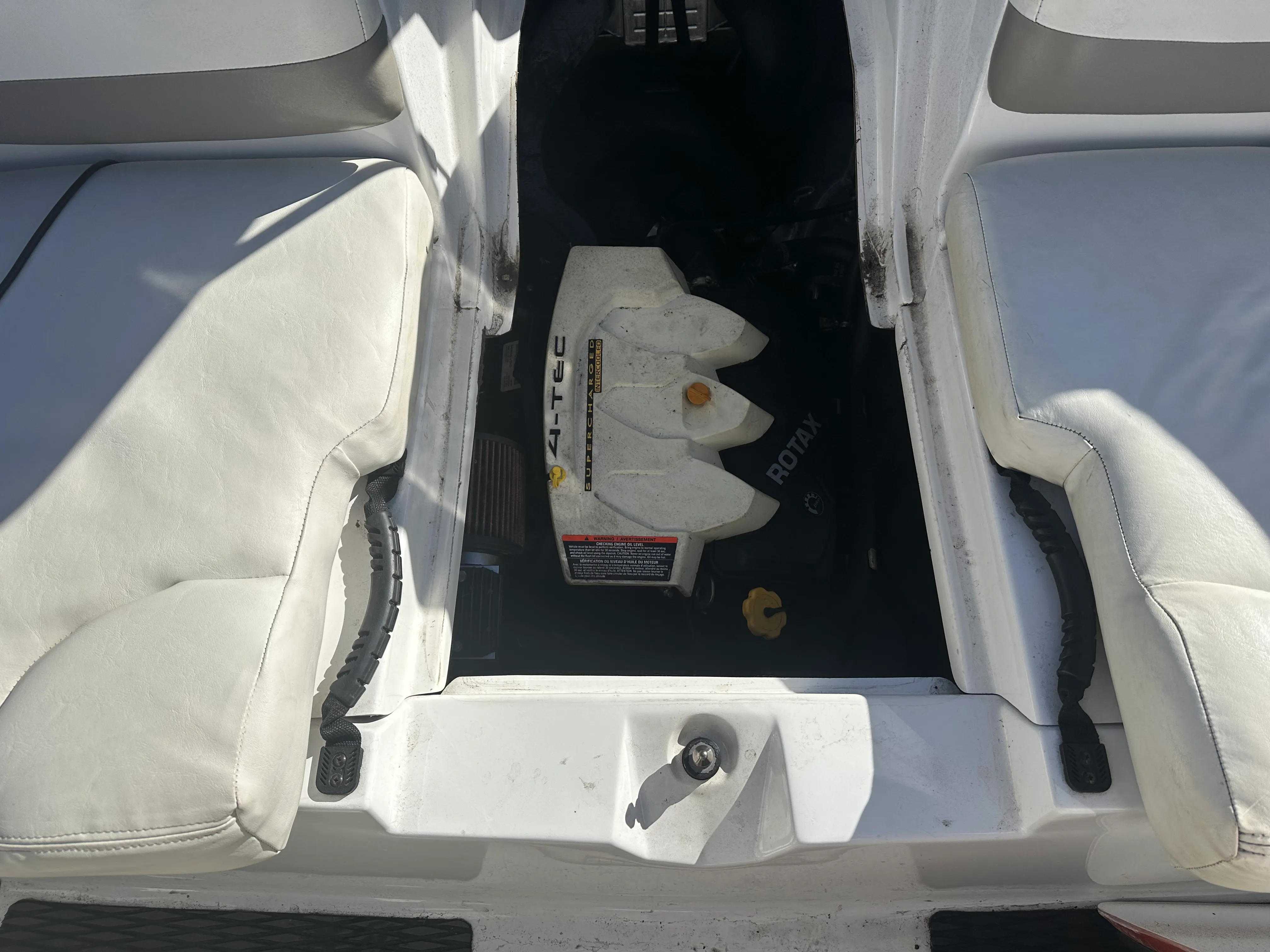 2011 Sea-Doo CHALLENGER 180 Image Thumbnail #9