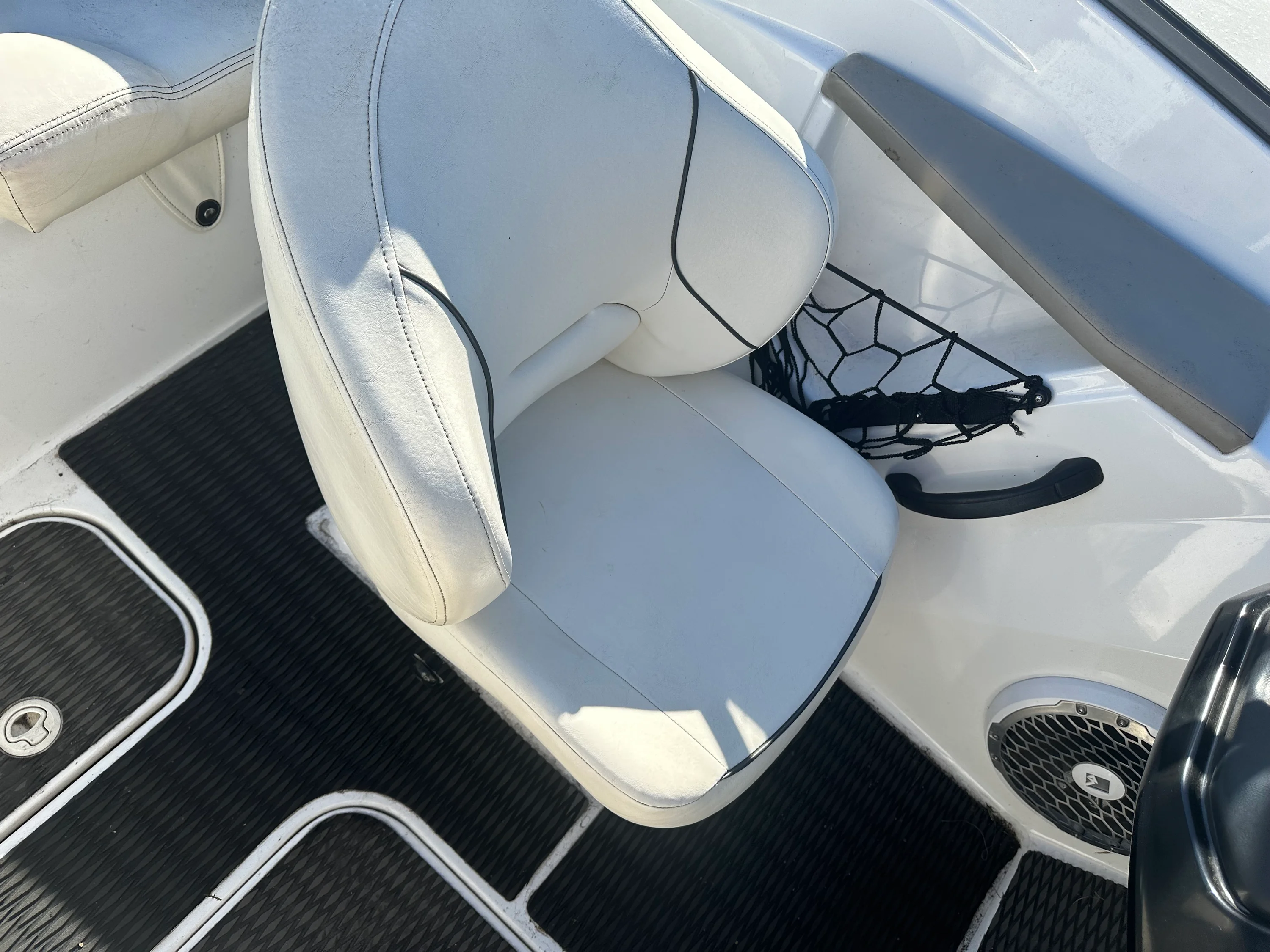 2011 Sea-Doo CHALLENGER 180 Image Thumbnail #7