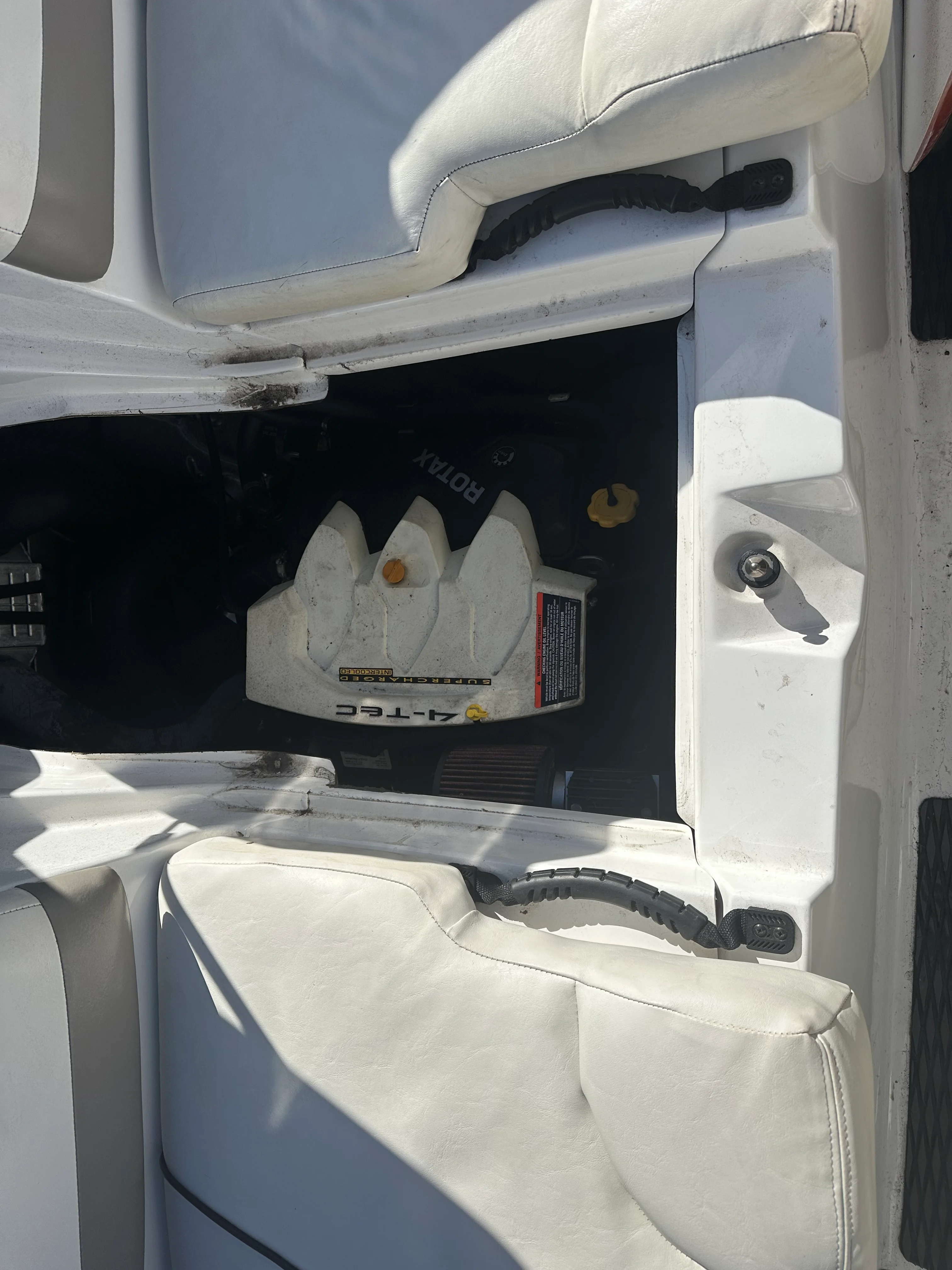 2011 Sea-Doo CHALLENGER 180 Image Thumbnail #9