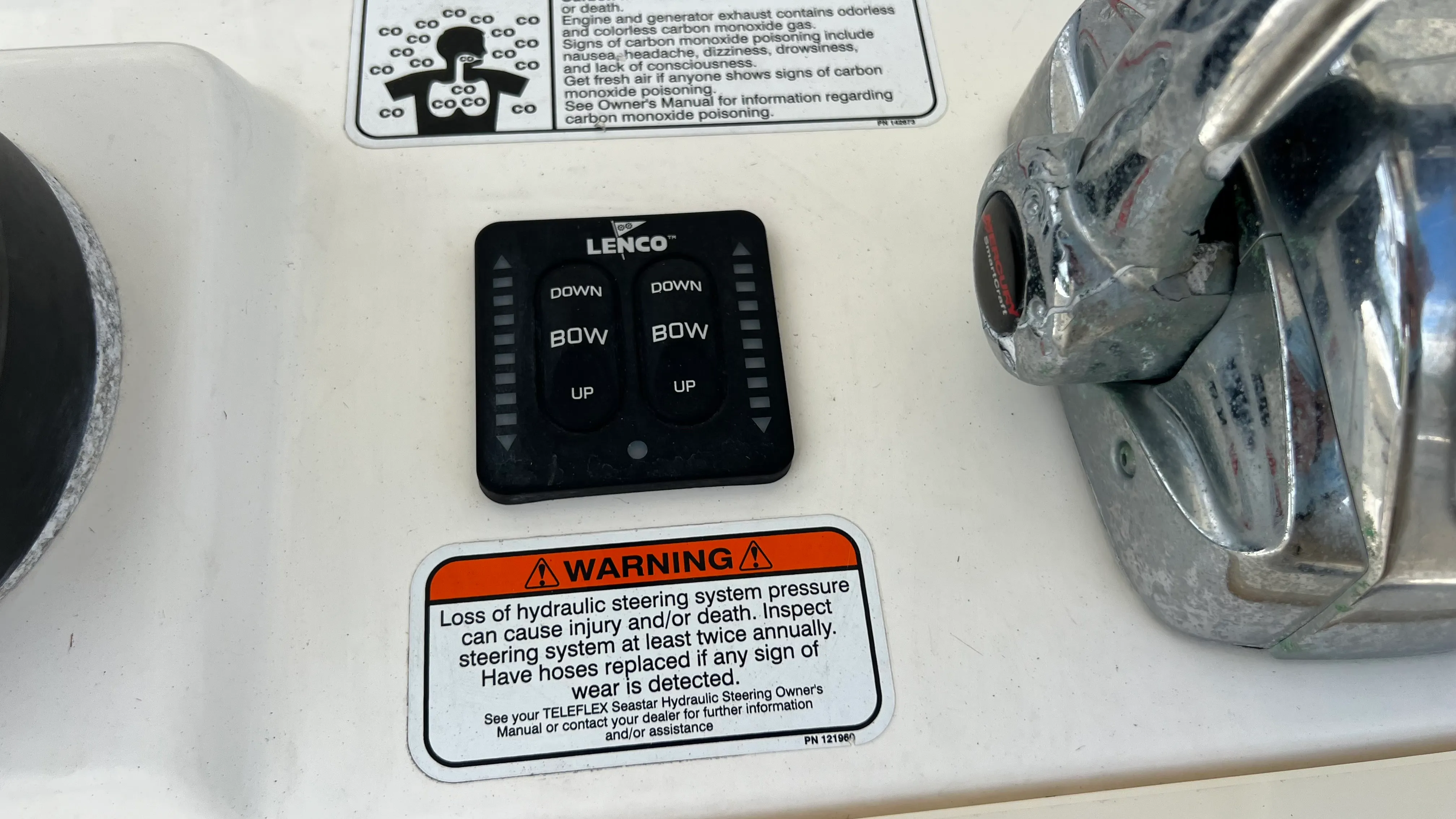 2014 Mako 284 CENTER CONSOLE Image Thumbnail #24