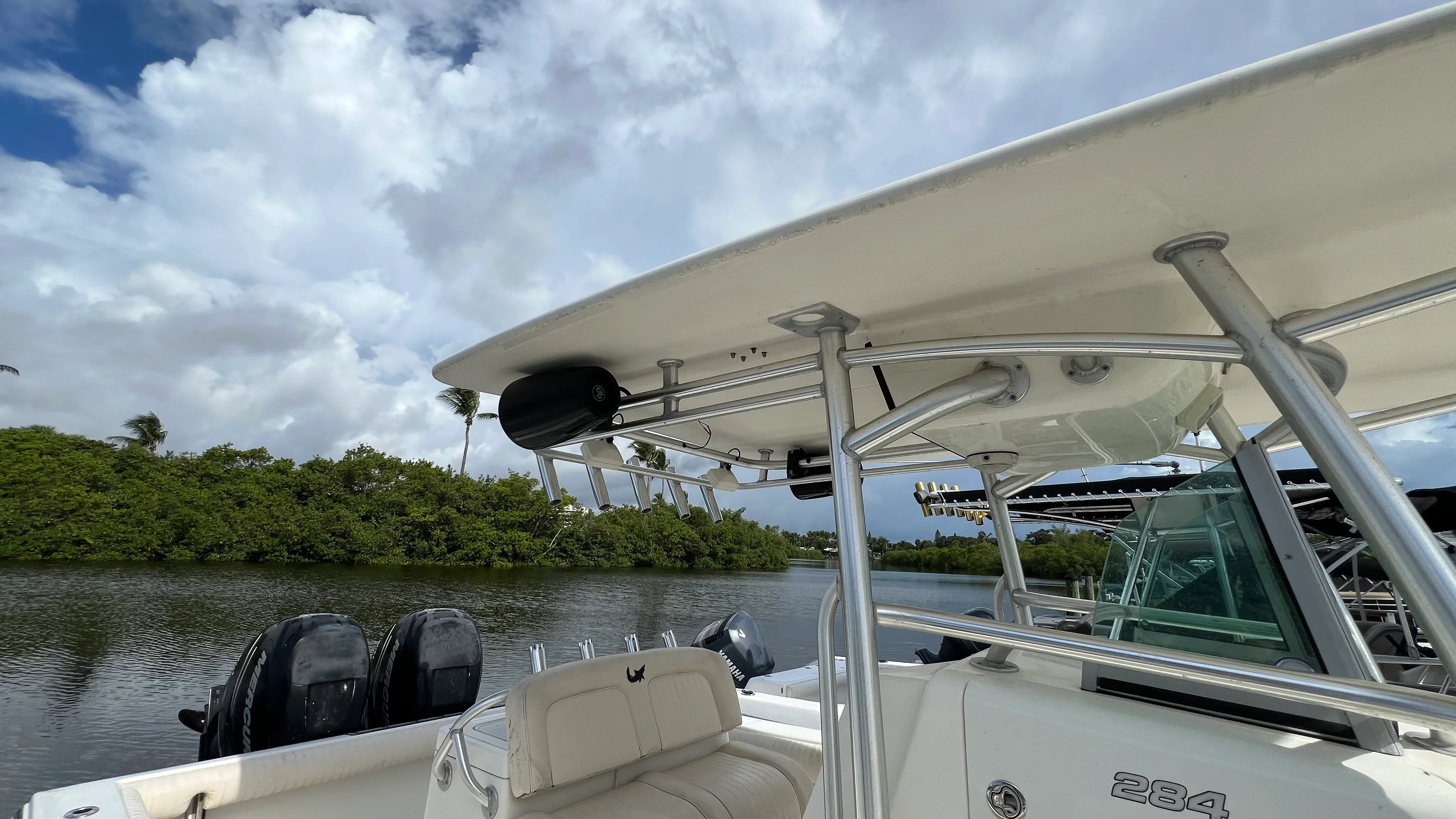 2014 Mako 284 CENTER CONSOLE Image Thumbnail #10