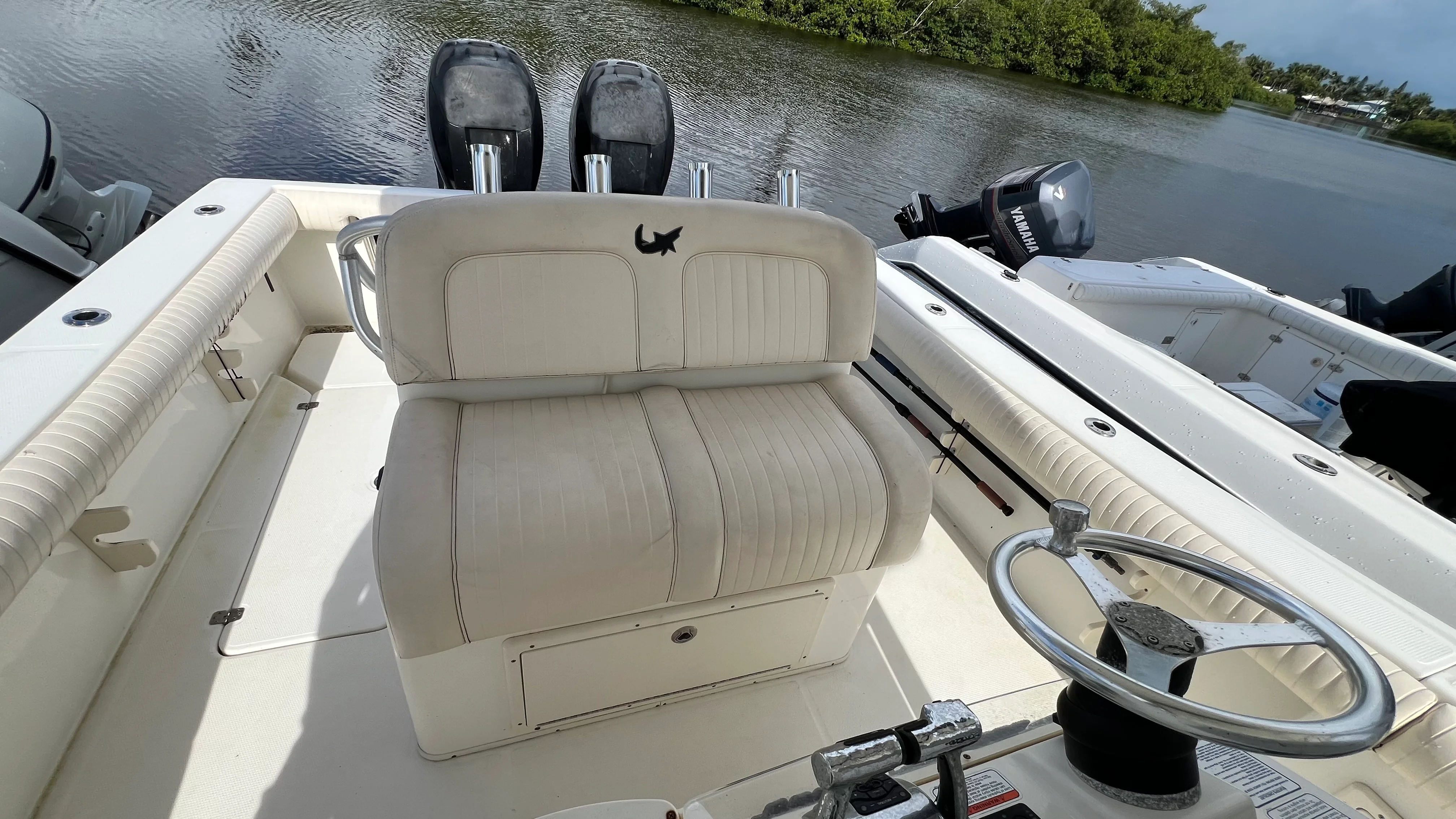 2014 Mako 284 CENTER CONSOLE Image Thumbnail #16