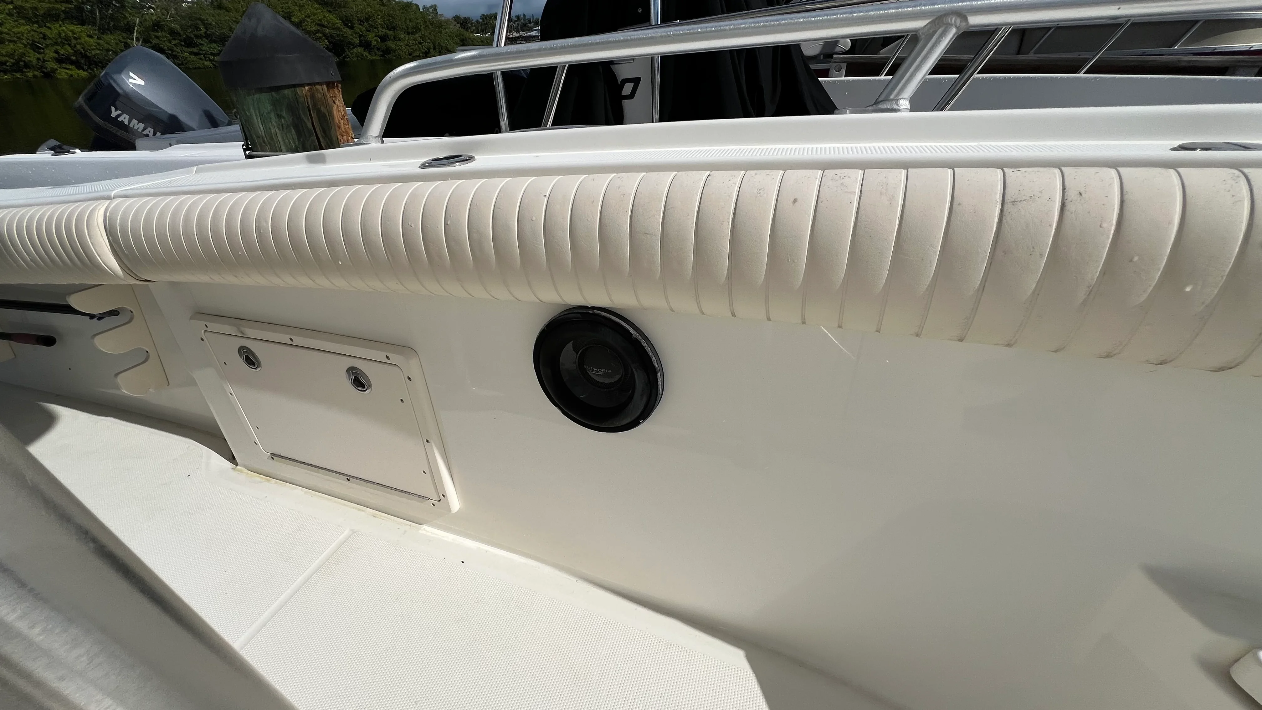 2014 Mako 284 CENTER CONSOLE Image Thumbnail #29