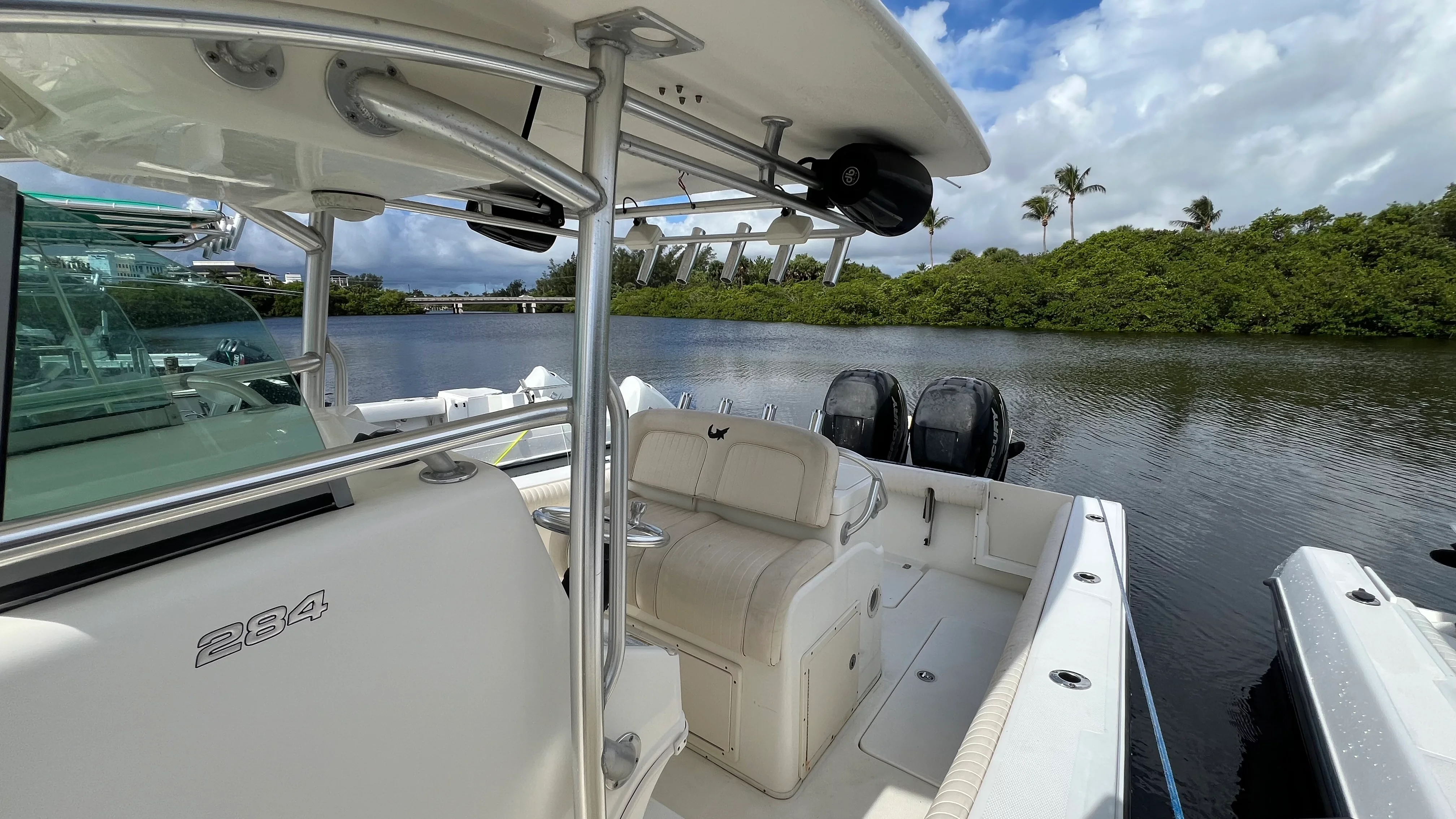 2014 Mako 284 CENTER CONSOLE Image Thumbnail #12