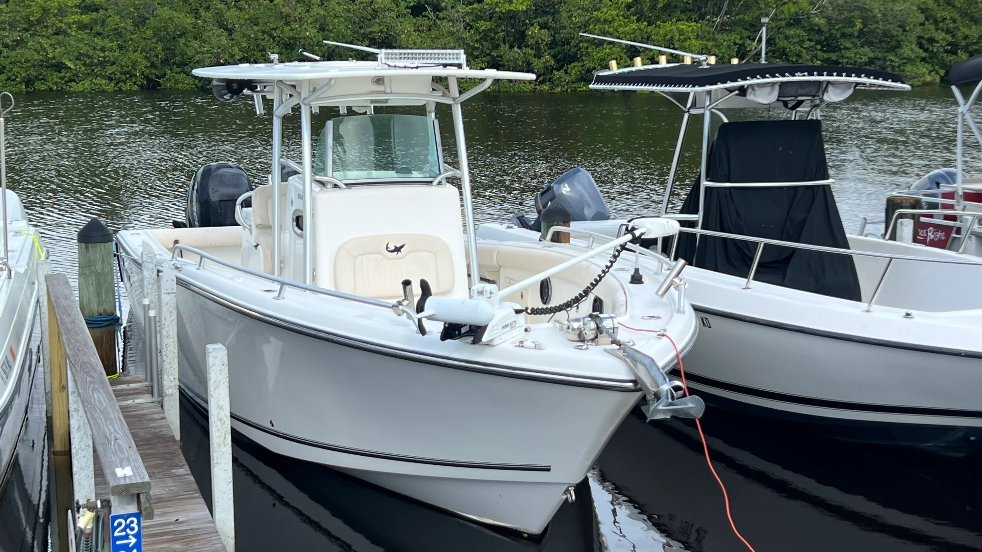 2014 Mako 284 CENTER CONSOLE Image Thumbnail #2