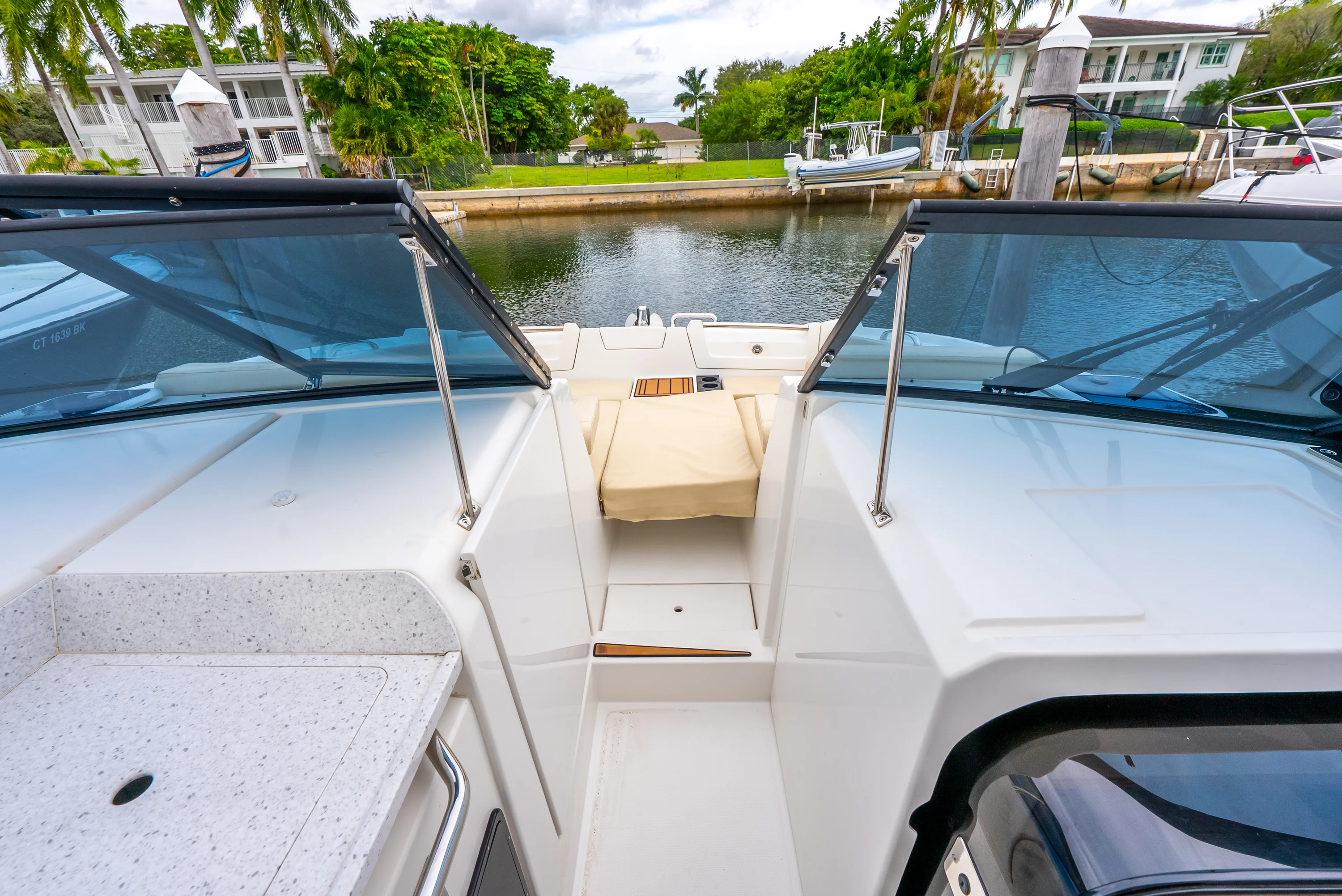 2020 Aquila 32 Image Thumbnail #33