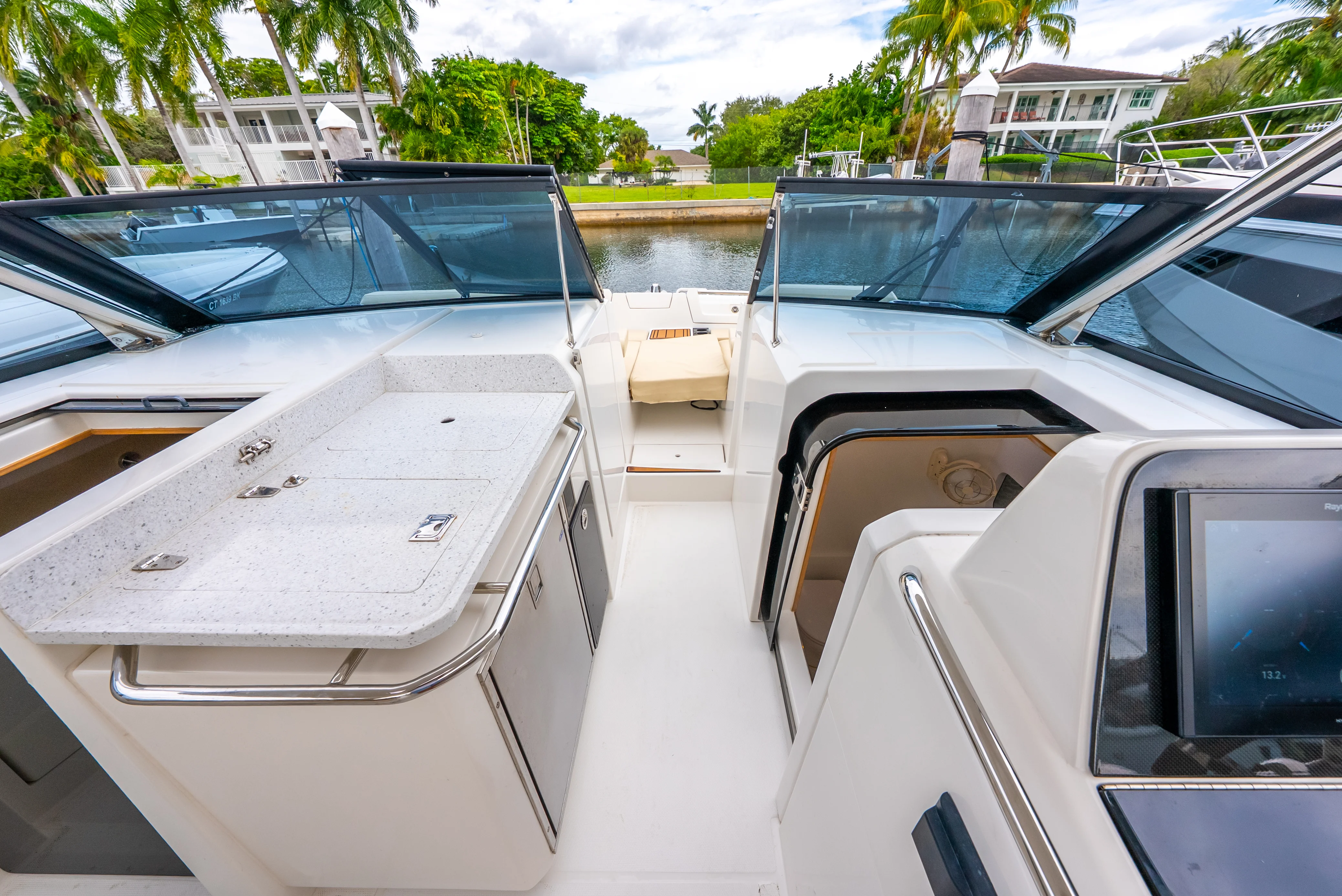 2020 Aquila 32 Image Thumbnail #32