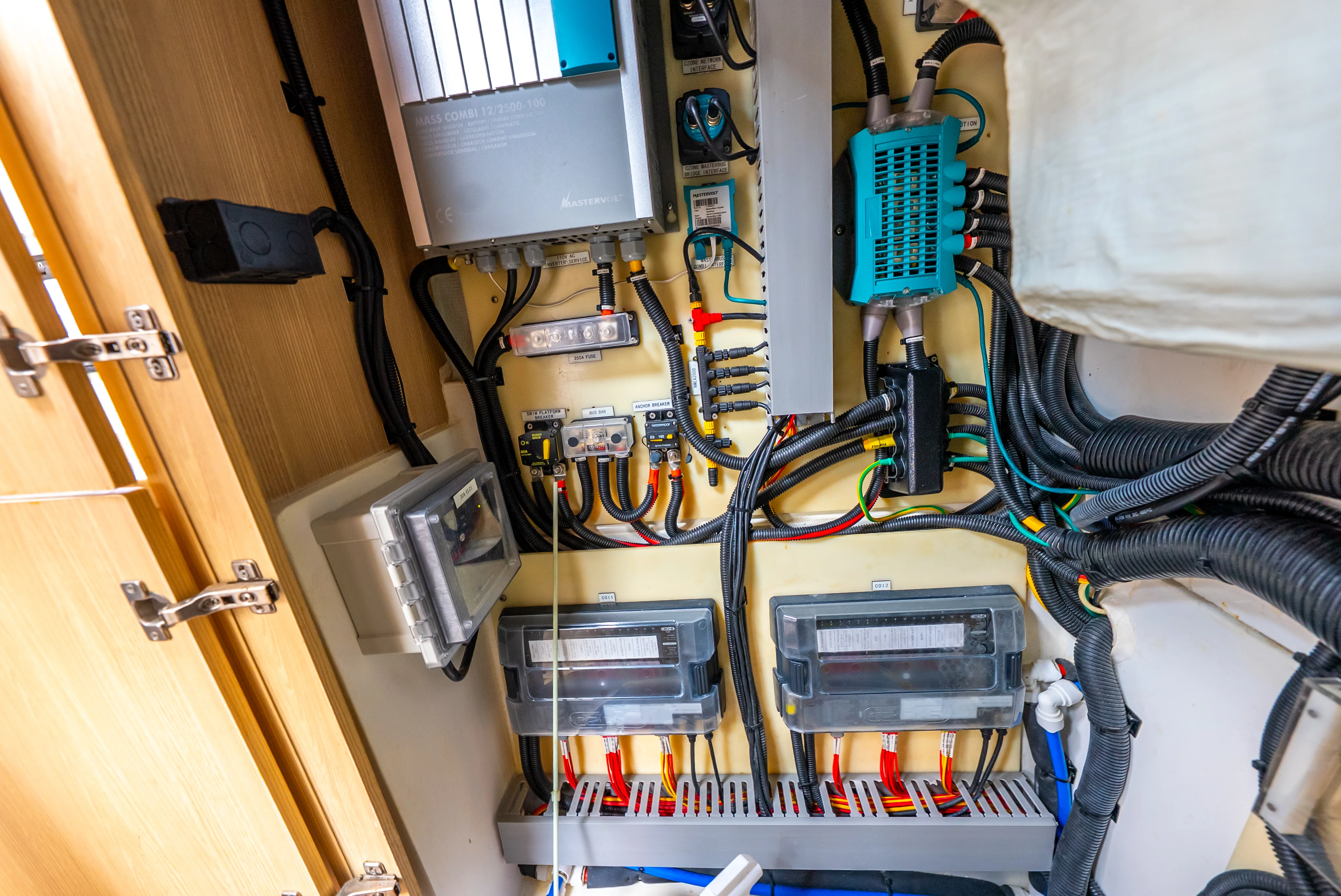 2020 Aquila 32 Image Thumbnail #62