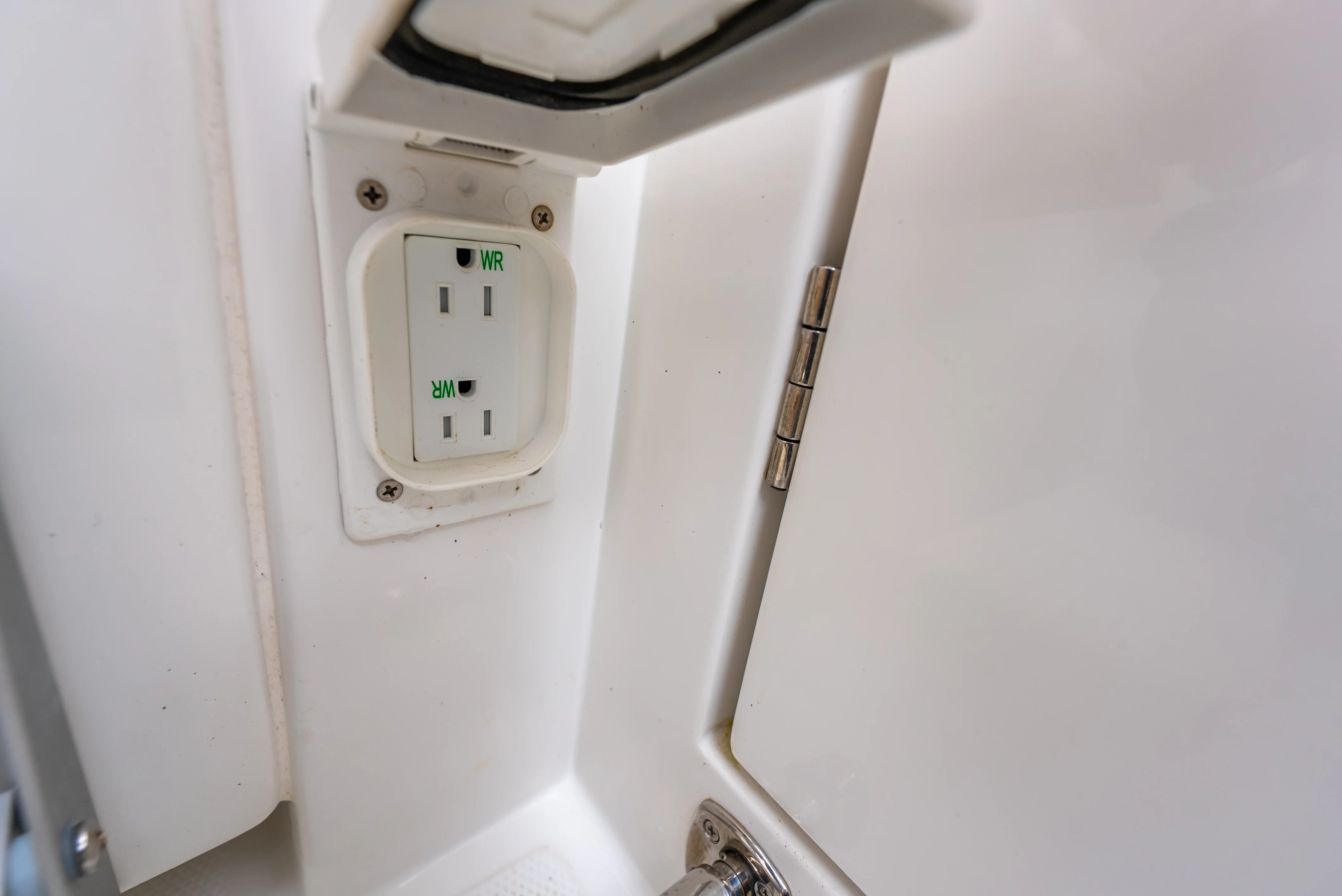 2020 Aquila 32 Image Thumbnail #78