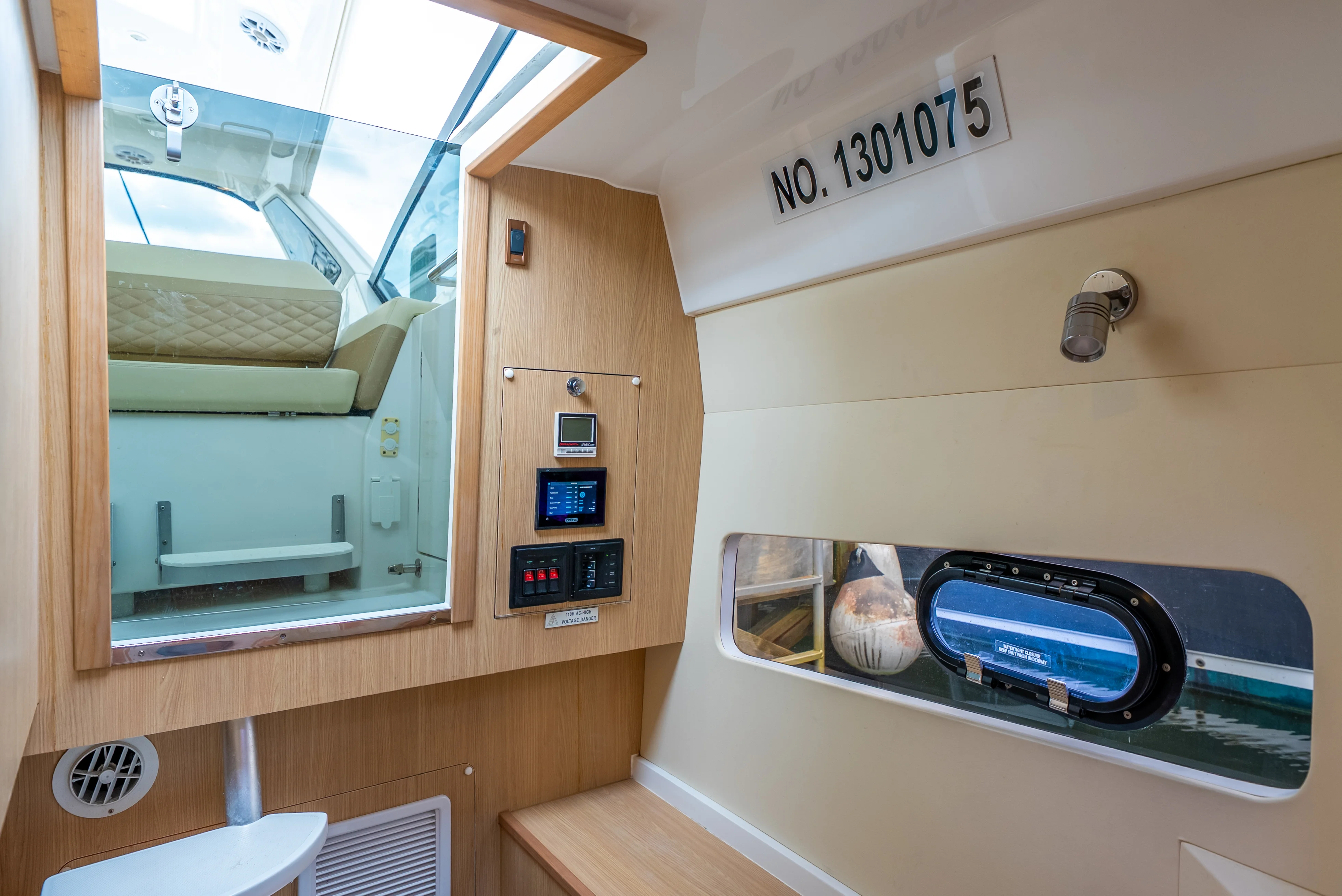 2020 Aquila 32 Image Thumbnail #72