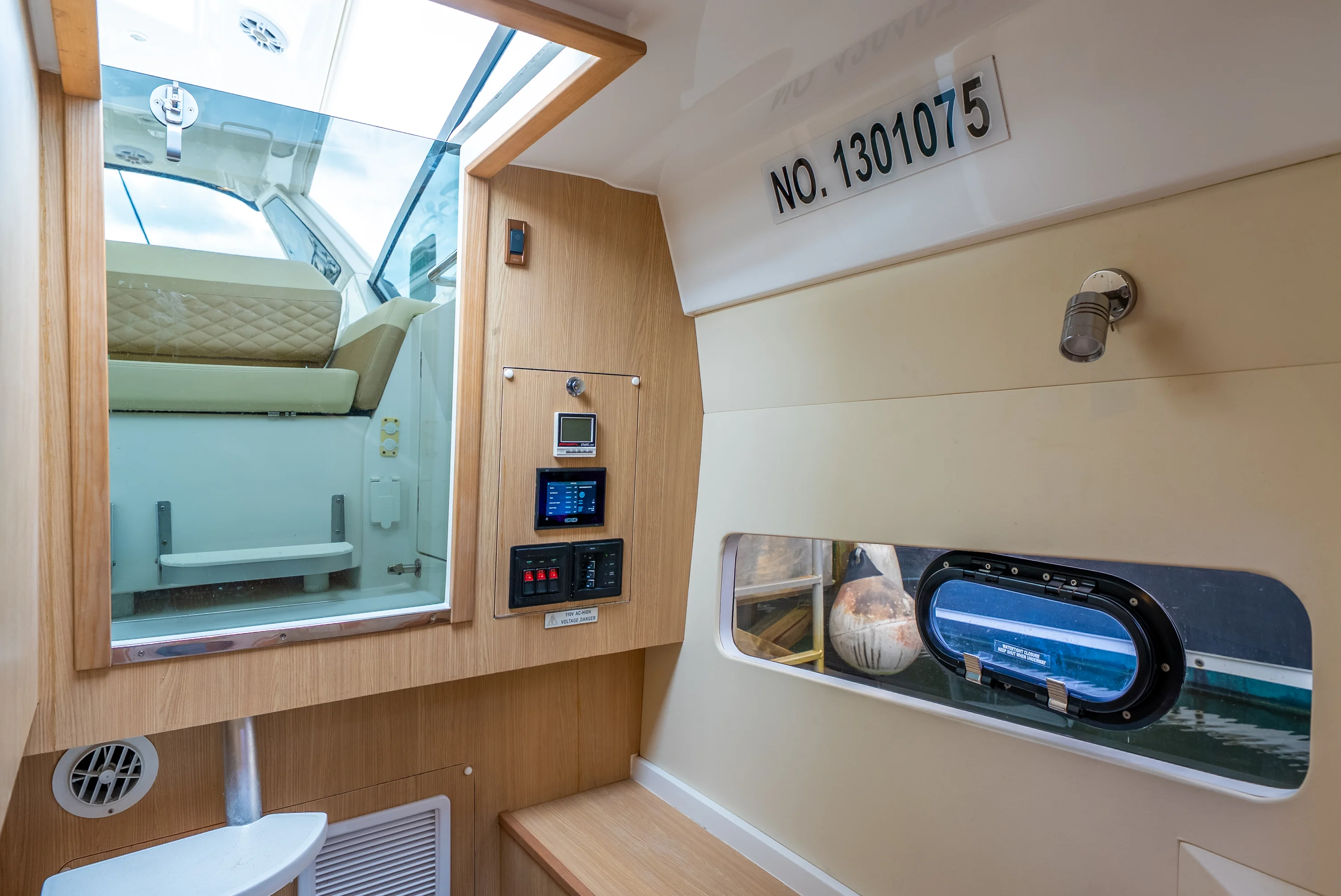 2020 Aquila 32 Image Thumbnail #72