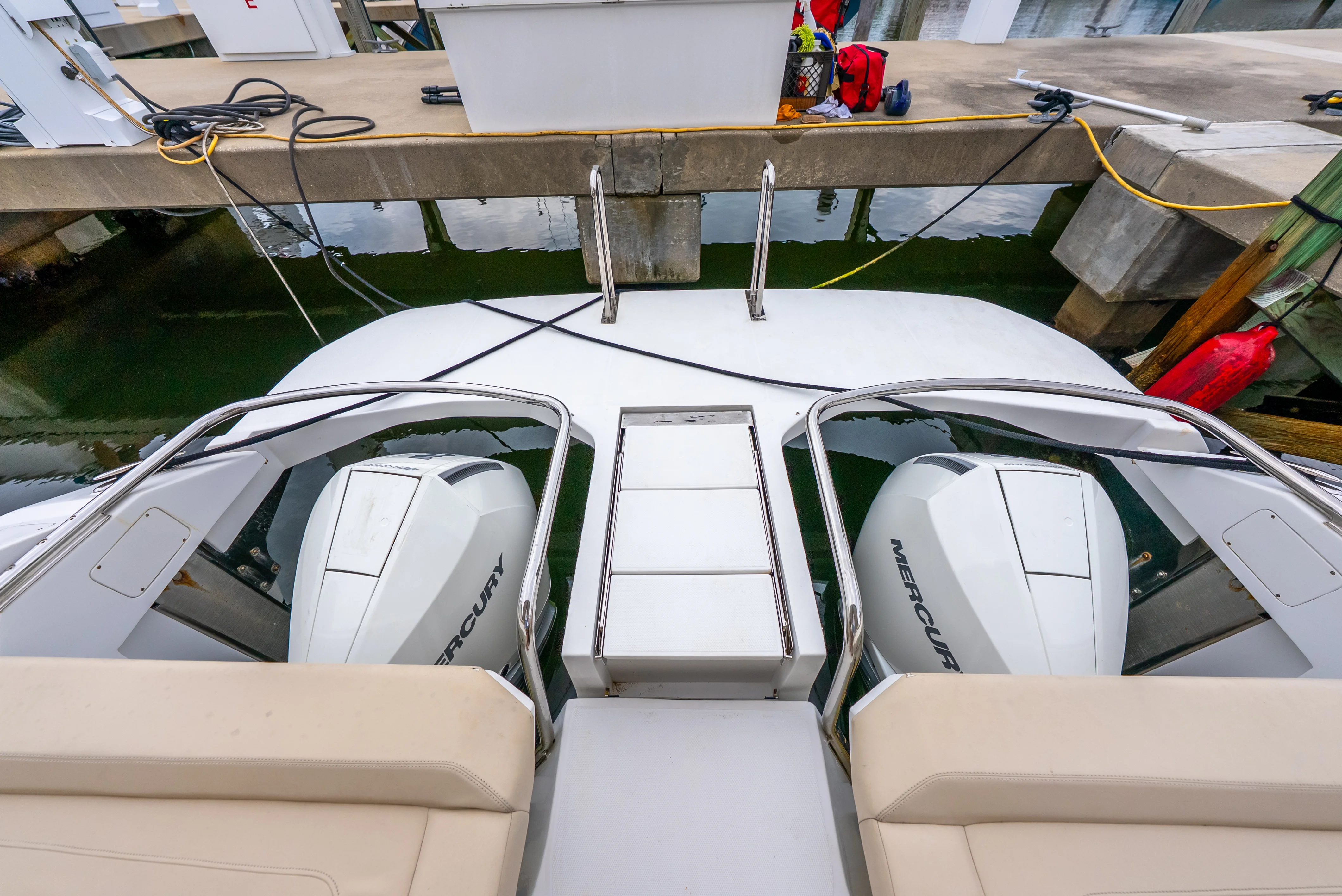 2020 Aquila 32 Image Thumbnail #79