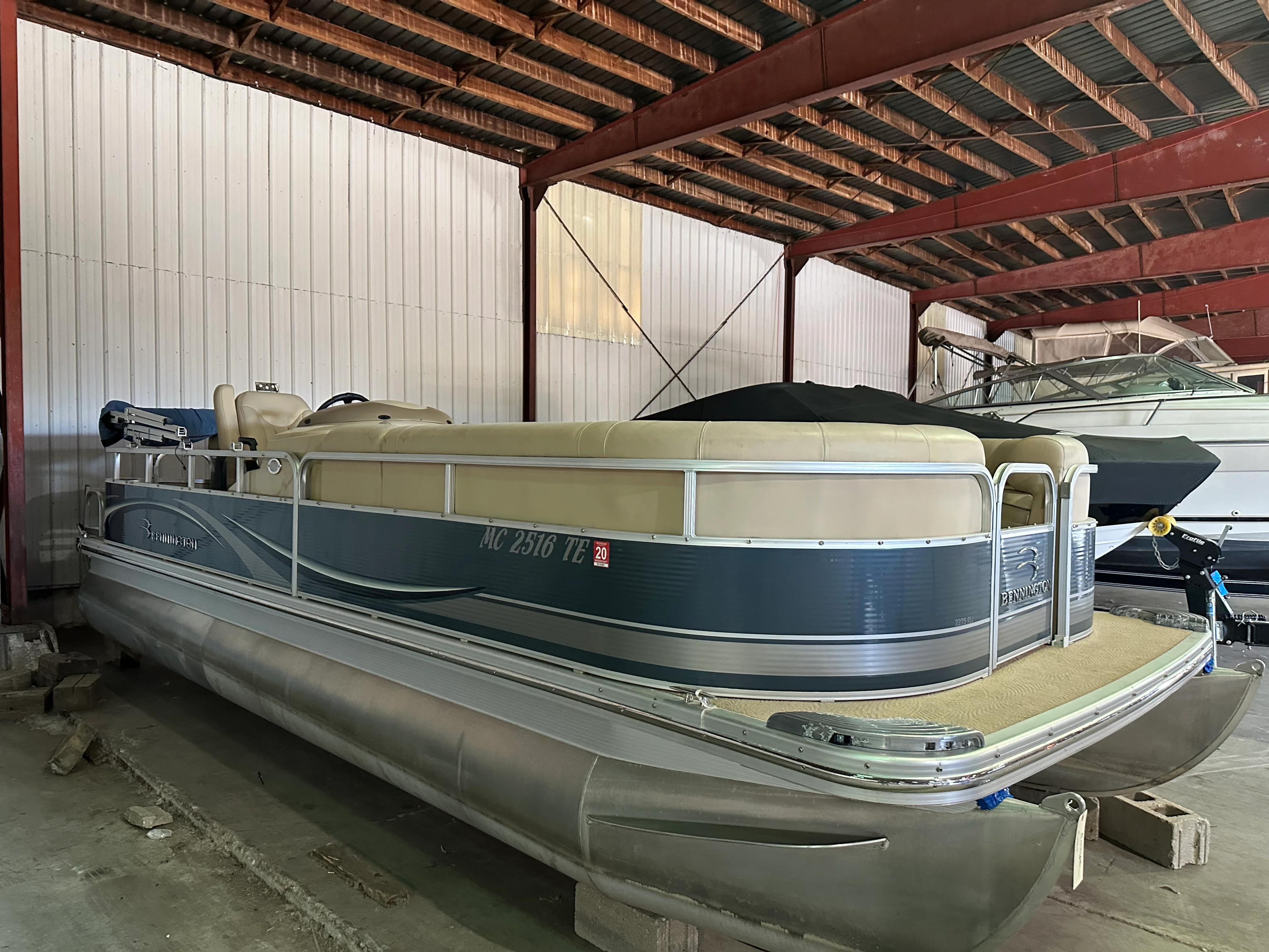 2008 Bennington 2275 RLI Image Thumbnail #0