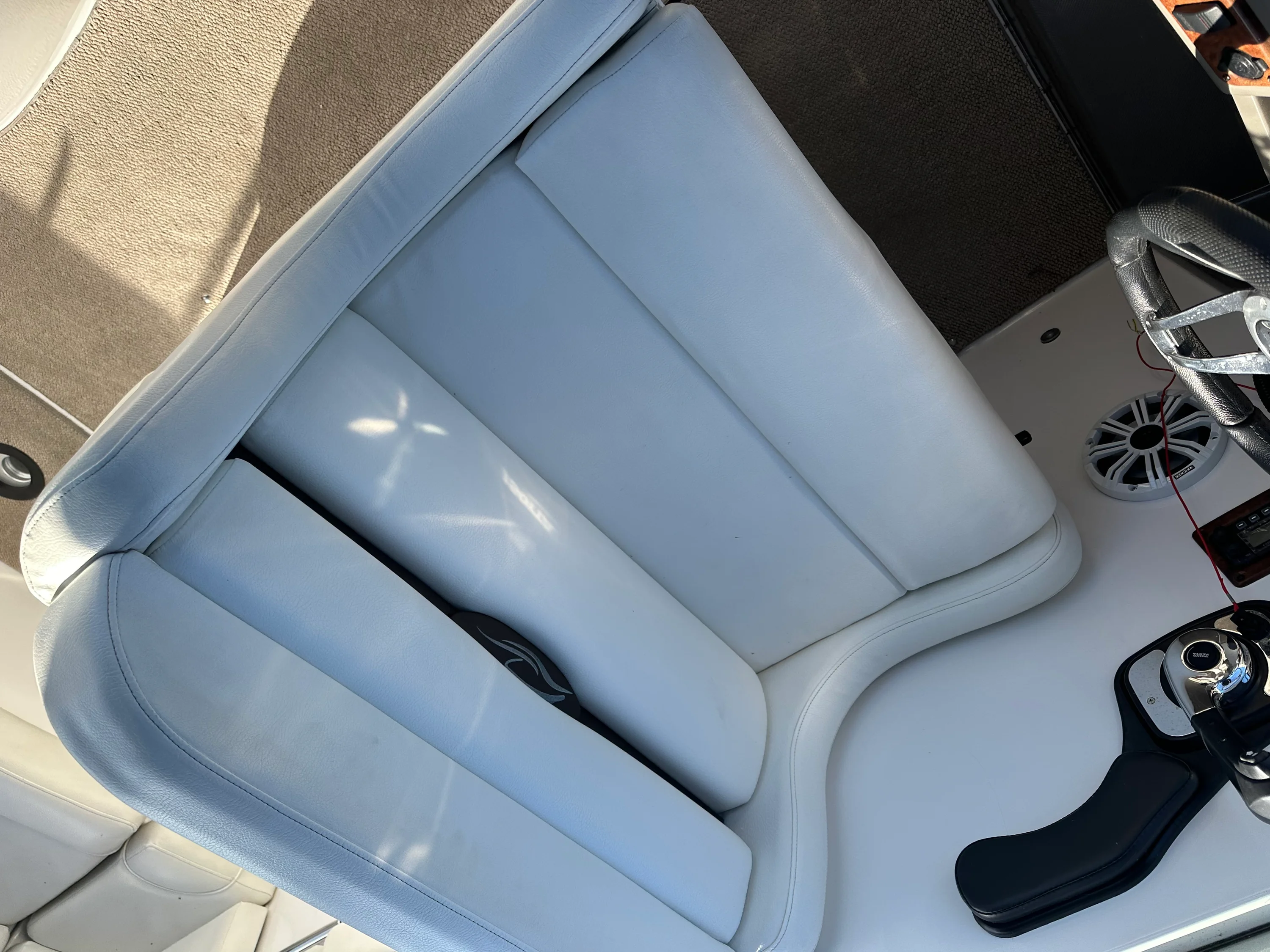 2014 Rinker 280 EXPRESS CRUISER Image Thumbnail #14