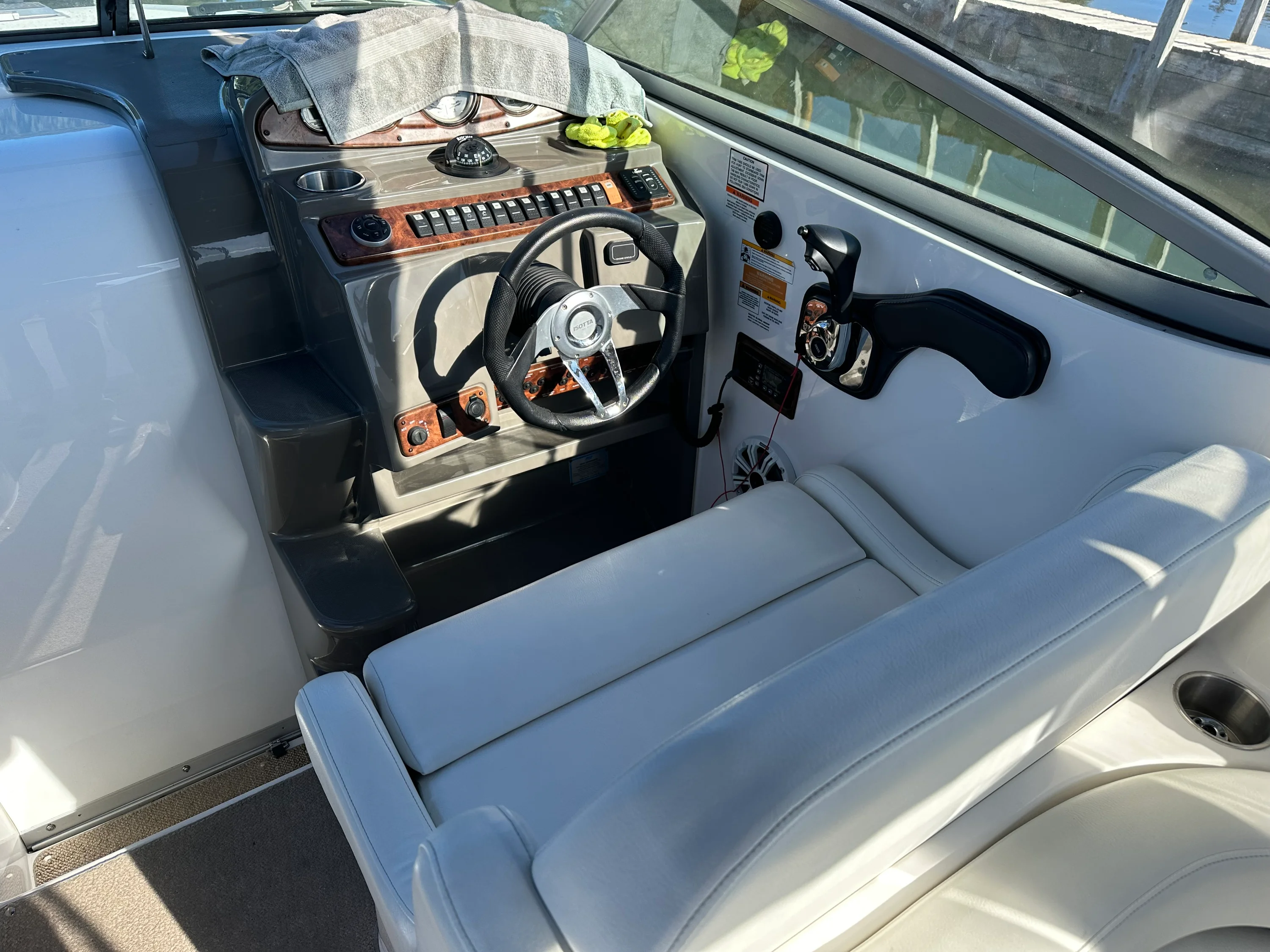 2014 Rinker 280 EXPRESS CRUISER Image Thumbnail #13