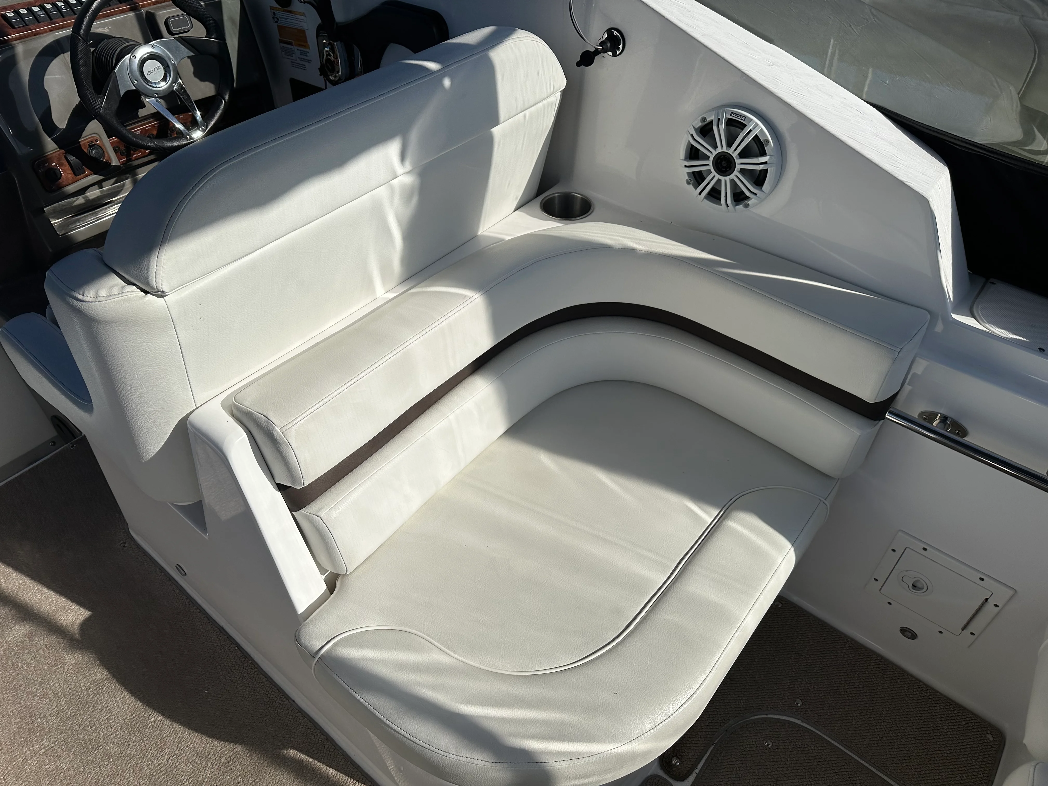 2014 Rinker 280 EC Image Thumbnail #7