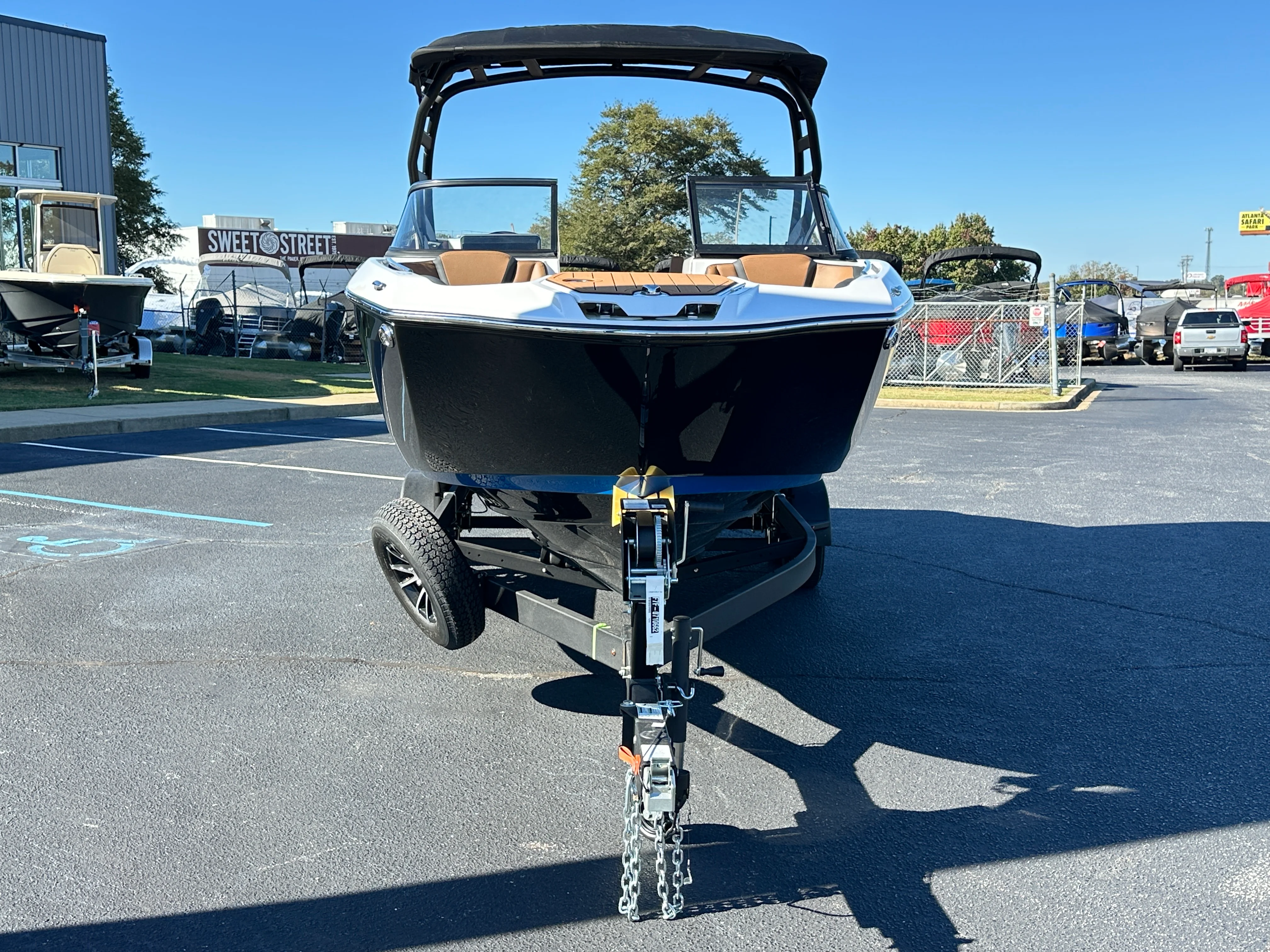 2026 Yamaha 252SD Image Thumbnail #3