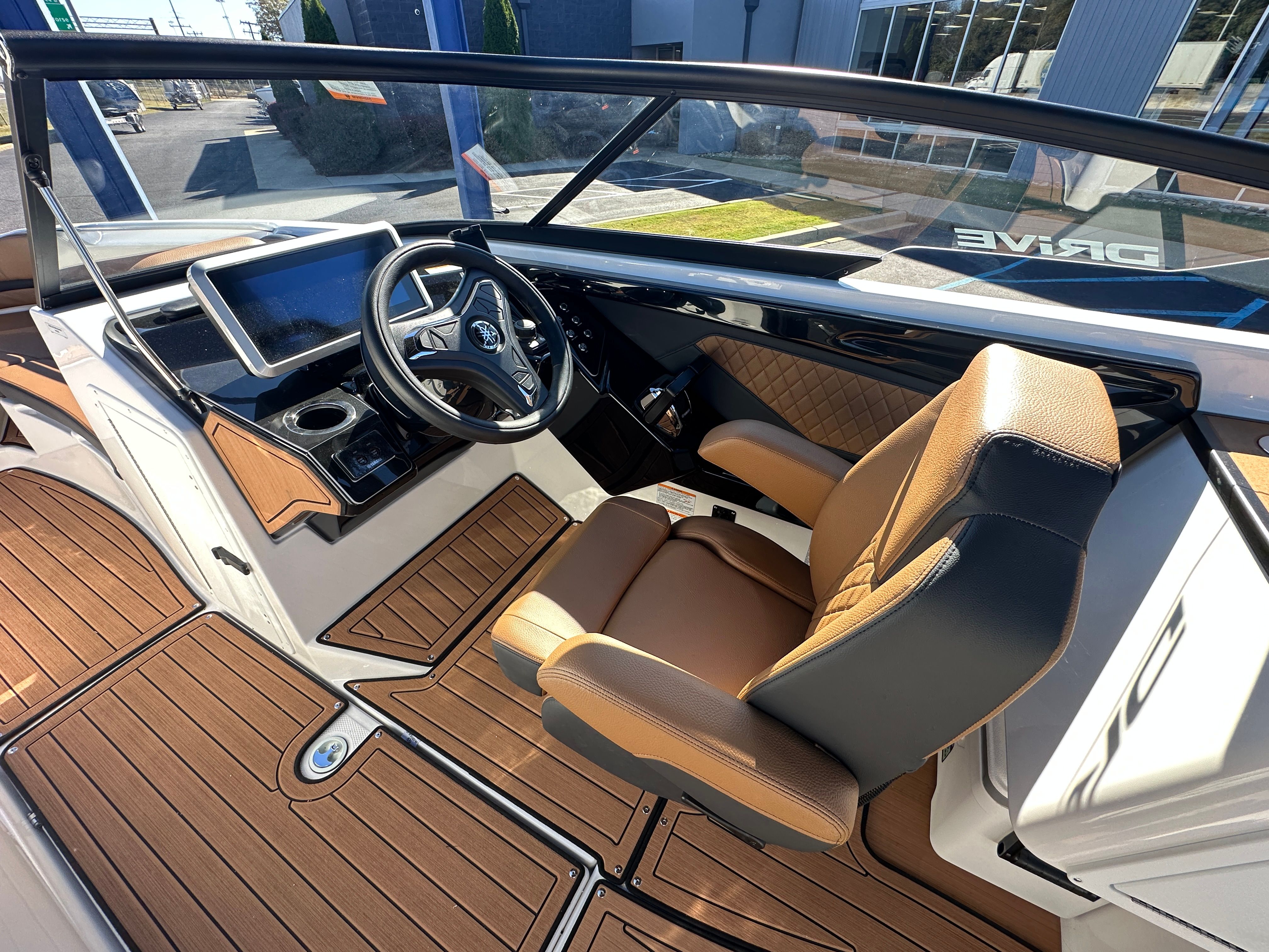 2026 Yamaha 252SD Image Thumbnail #10