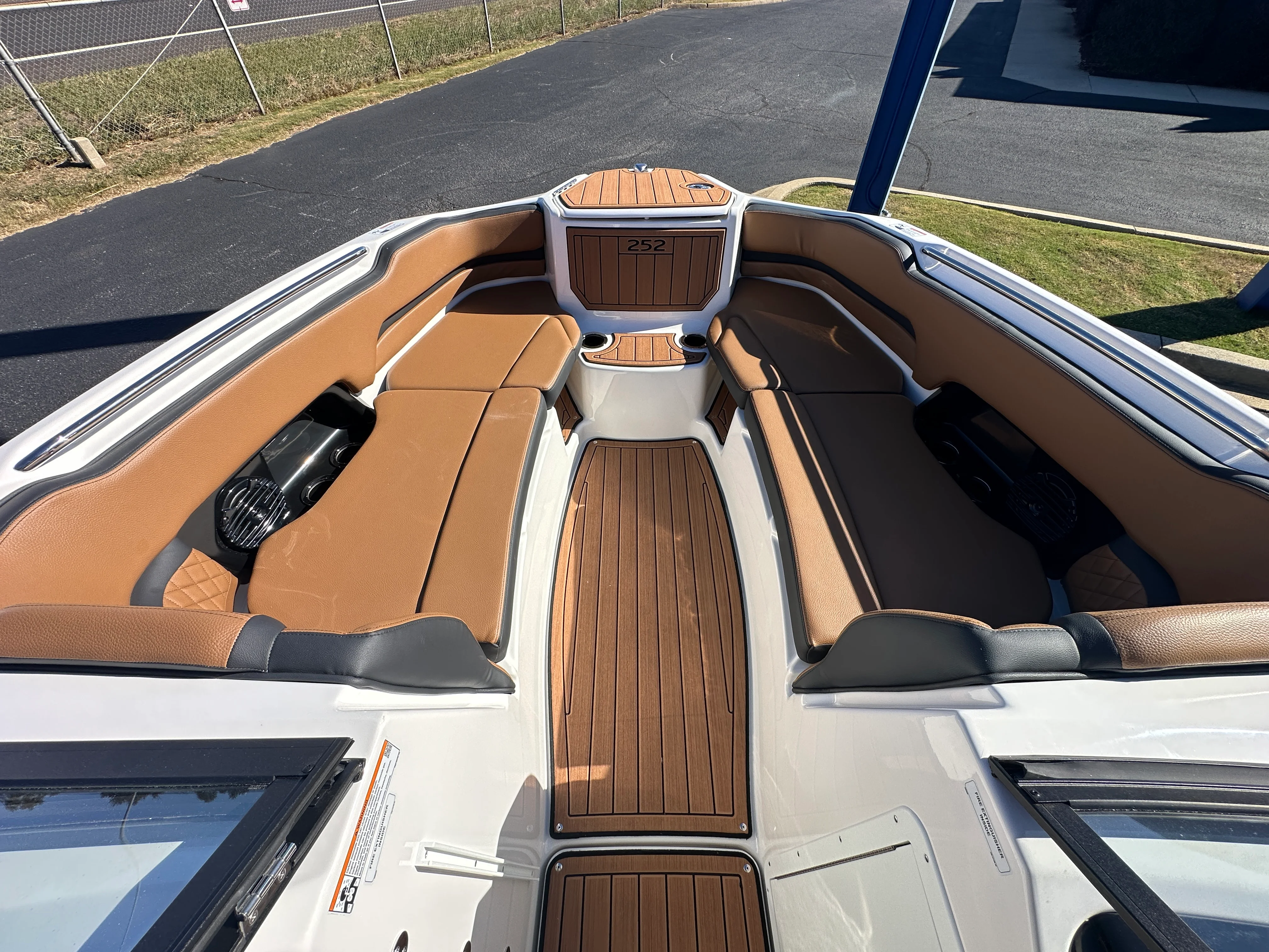 2026 Yamaha 252SD Image Thumbnail #14