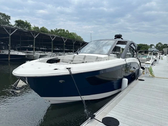 2024 Sea Ray Sundancer 370 Outboard Image Thumbnail #50