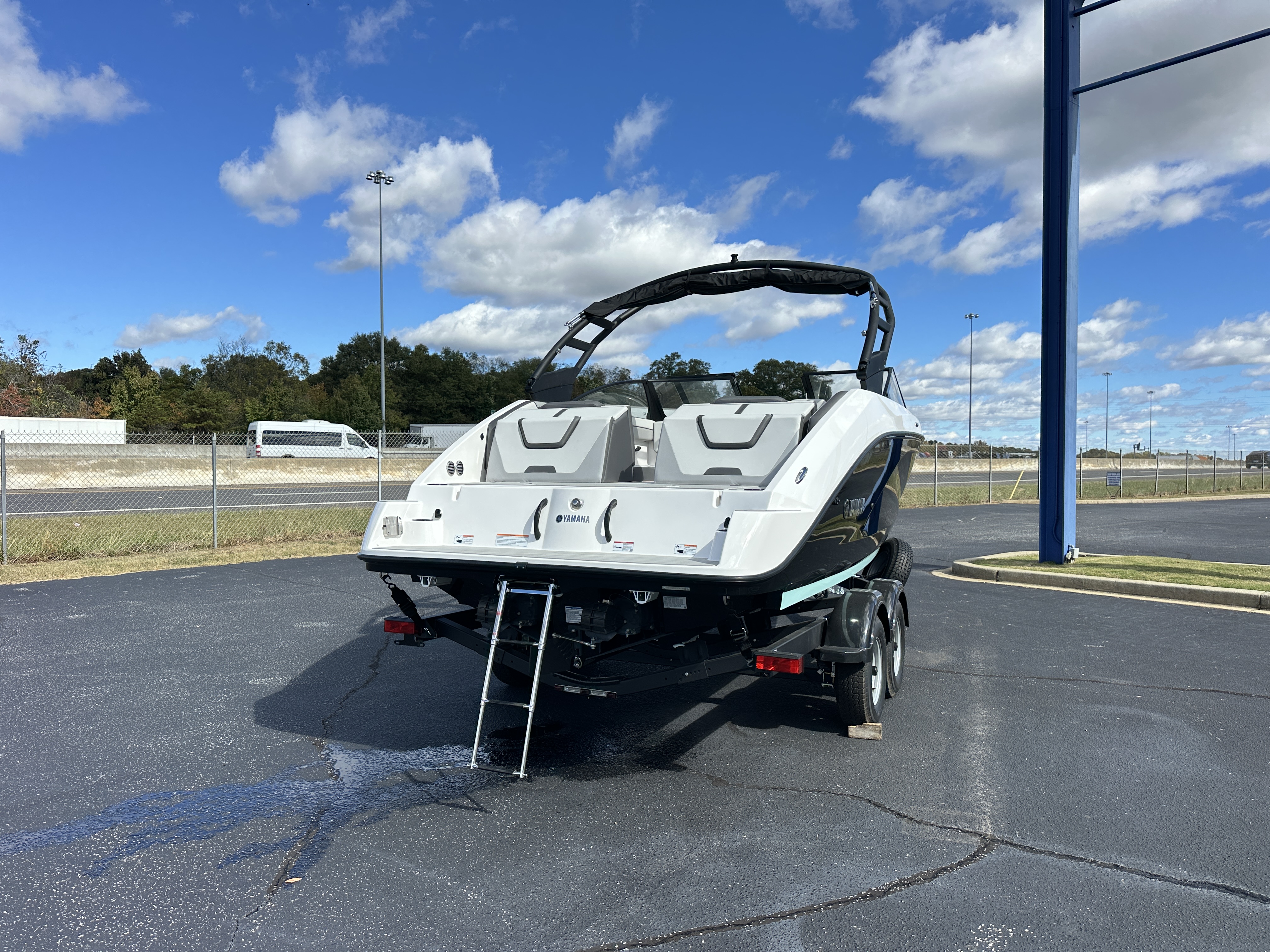 2026 Yamaha AR220 Image Thumbnail #3