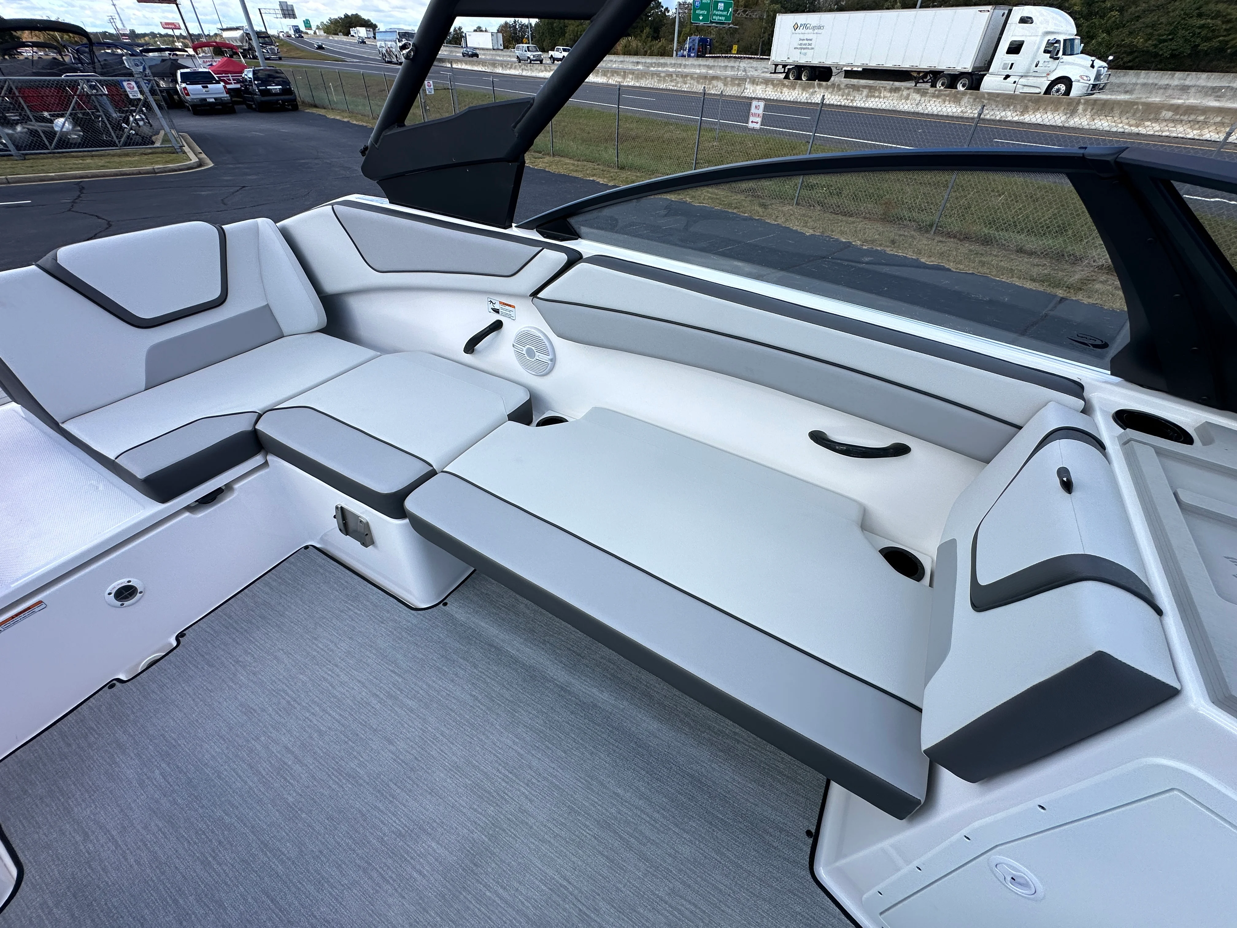 2026 Yamaha AR220 Image Thumbnail #24