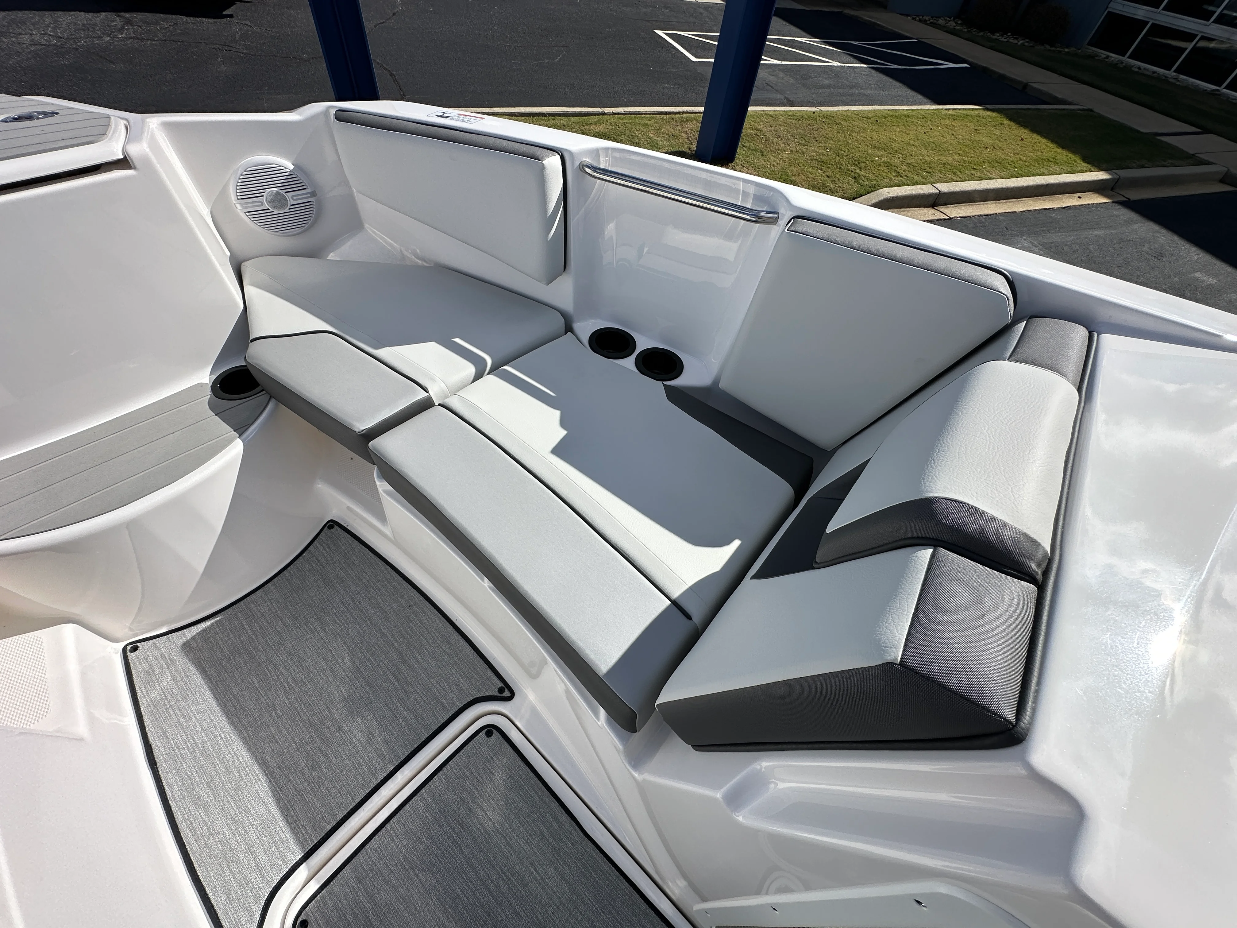 2026 Yamaha AR220 Image Thumbnail #8