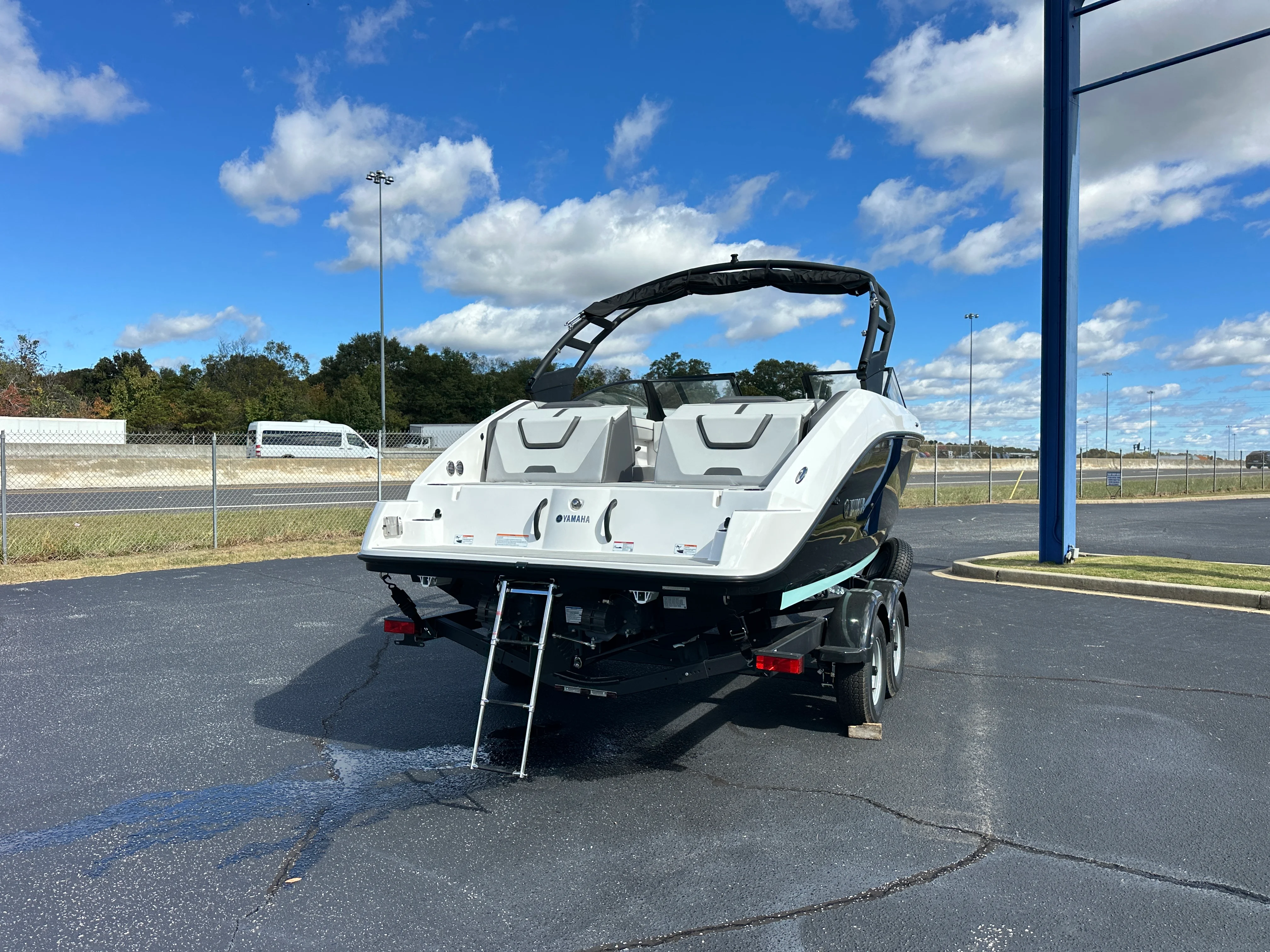 2026 Yamaha AR220 Image Thumbnail #3