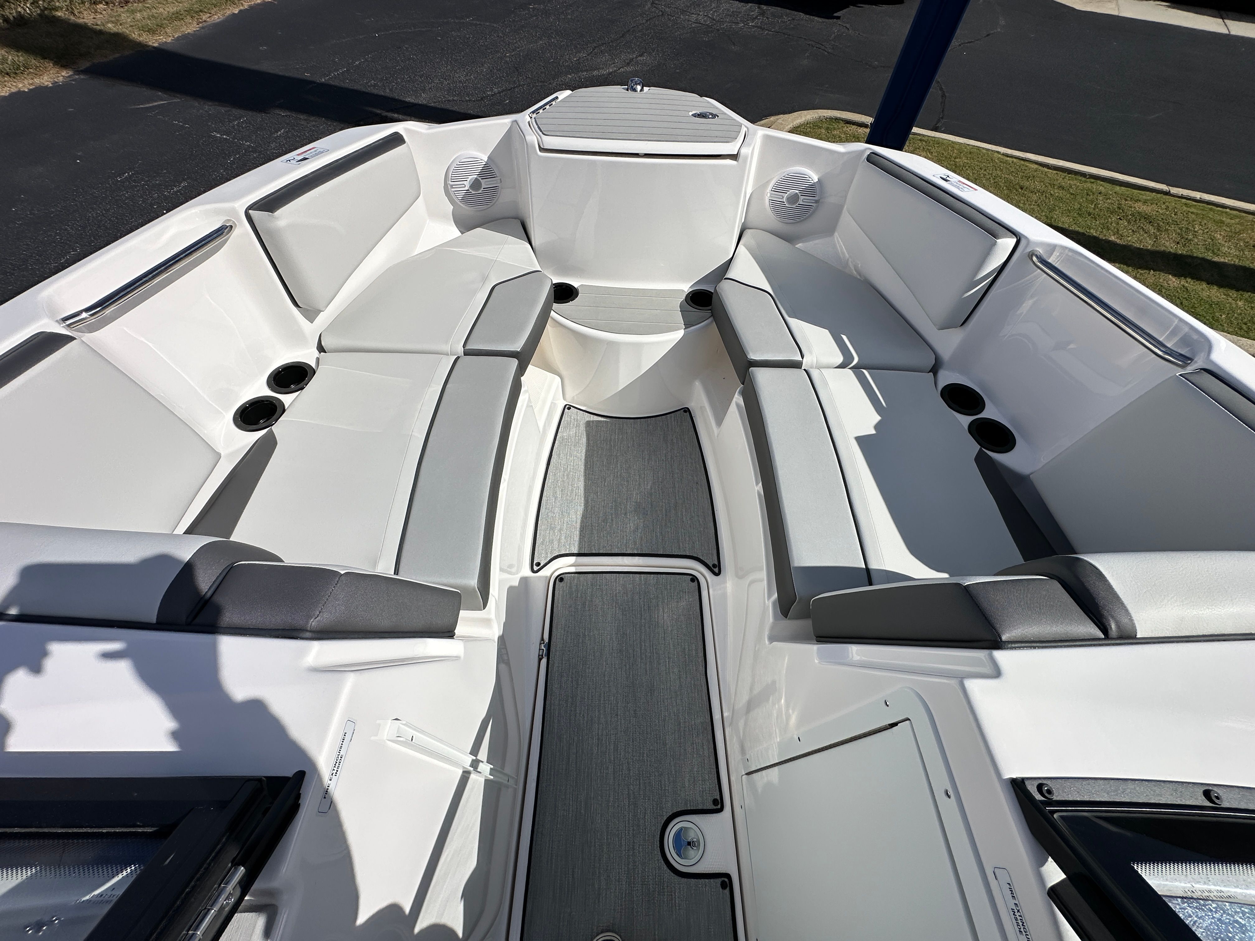 2026 Yamaha AR220 Image Thumbnail #6