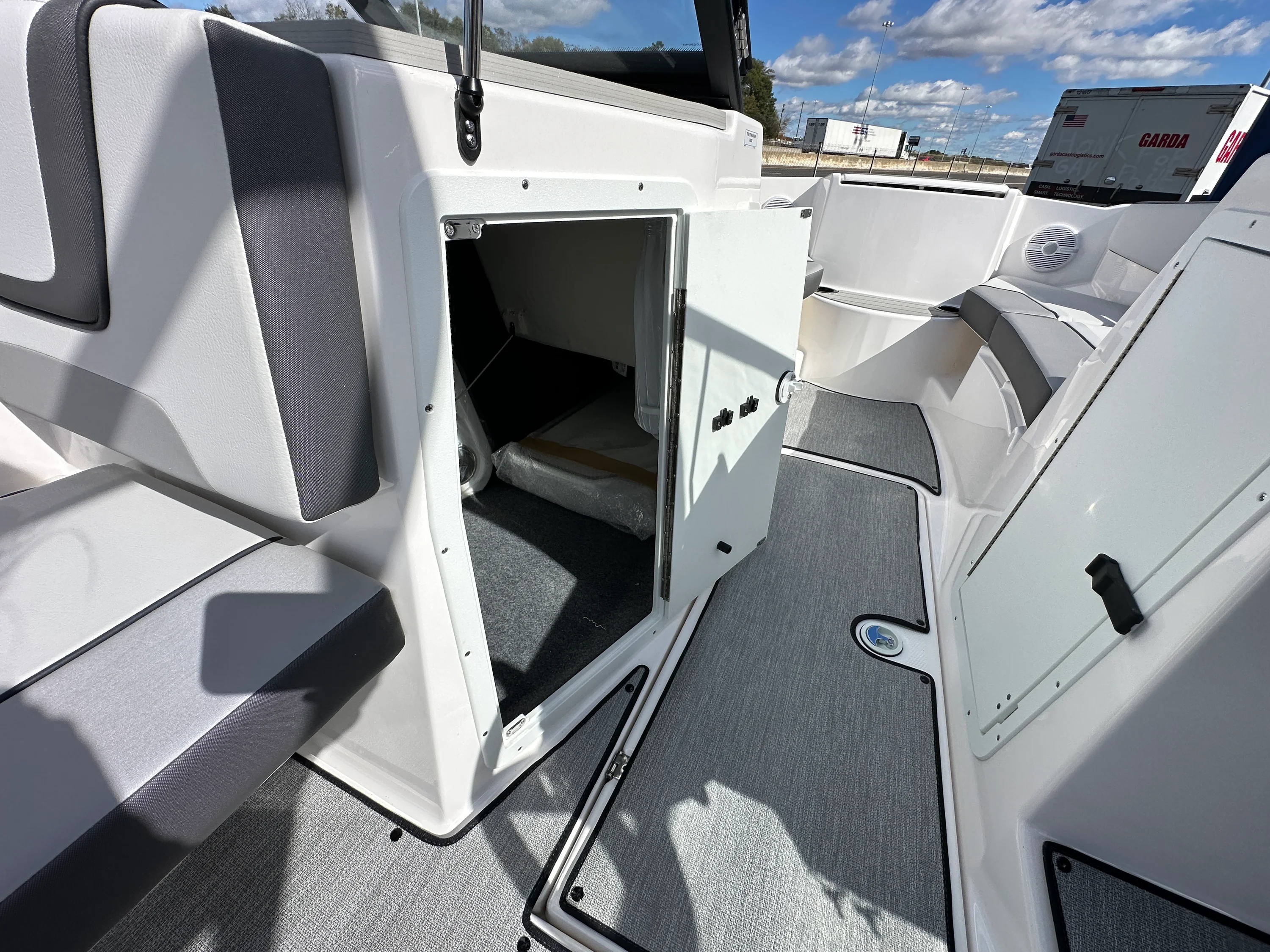 2026 Yamaha AR220 Image Thumbnail #14