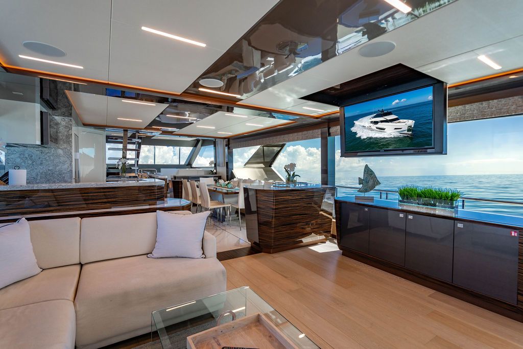 2020 Ocean Alexander 84 R Image Thumbnail #10