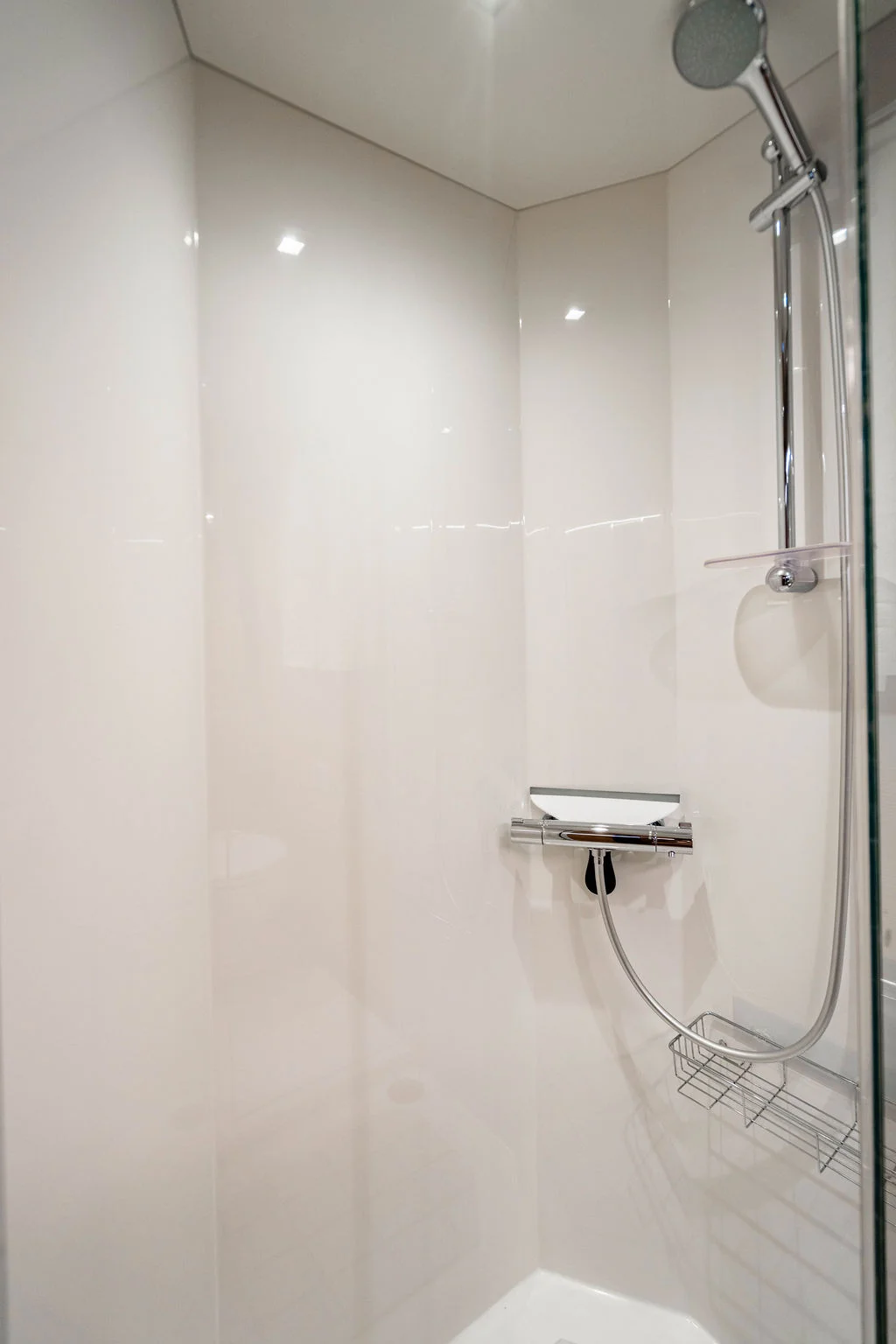 2020 Ocean Alexander 84 R Image Thumbnail #33