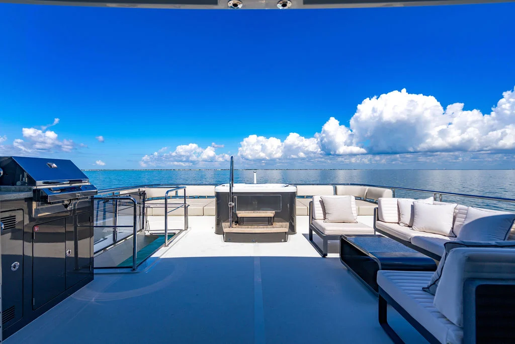 2020 Ocean Alexander 84 R Image Thumbnail #49