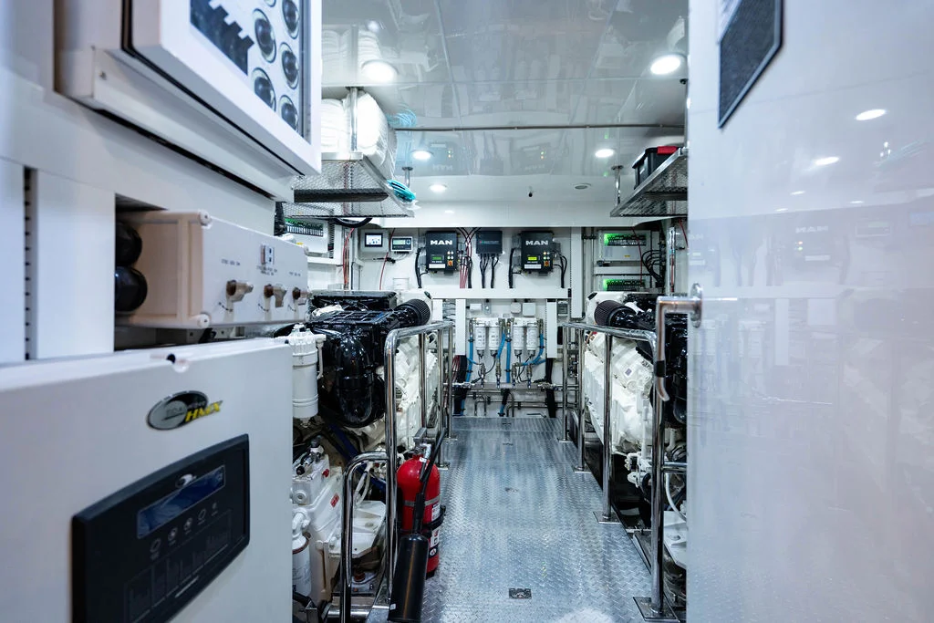 2020 Ocean Alexander 84 R Image Thumbnail #67