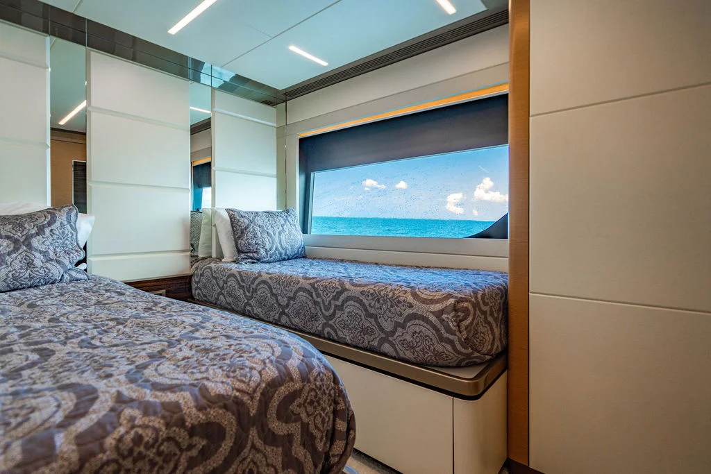 2020 Ocean Alexander 84 R Image Thumbnail #35