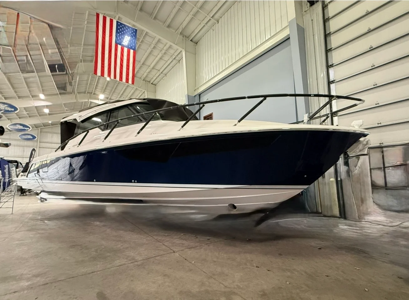 2026 Tiara Yachts 43 LE Image Thumbnail #0