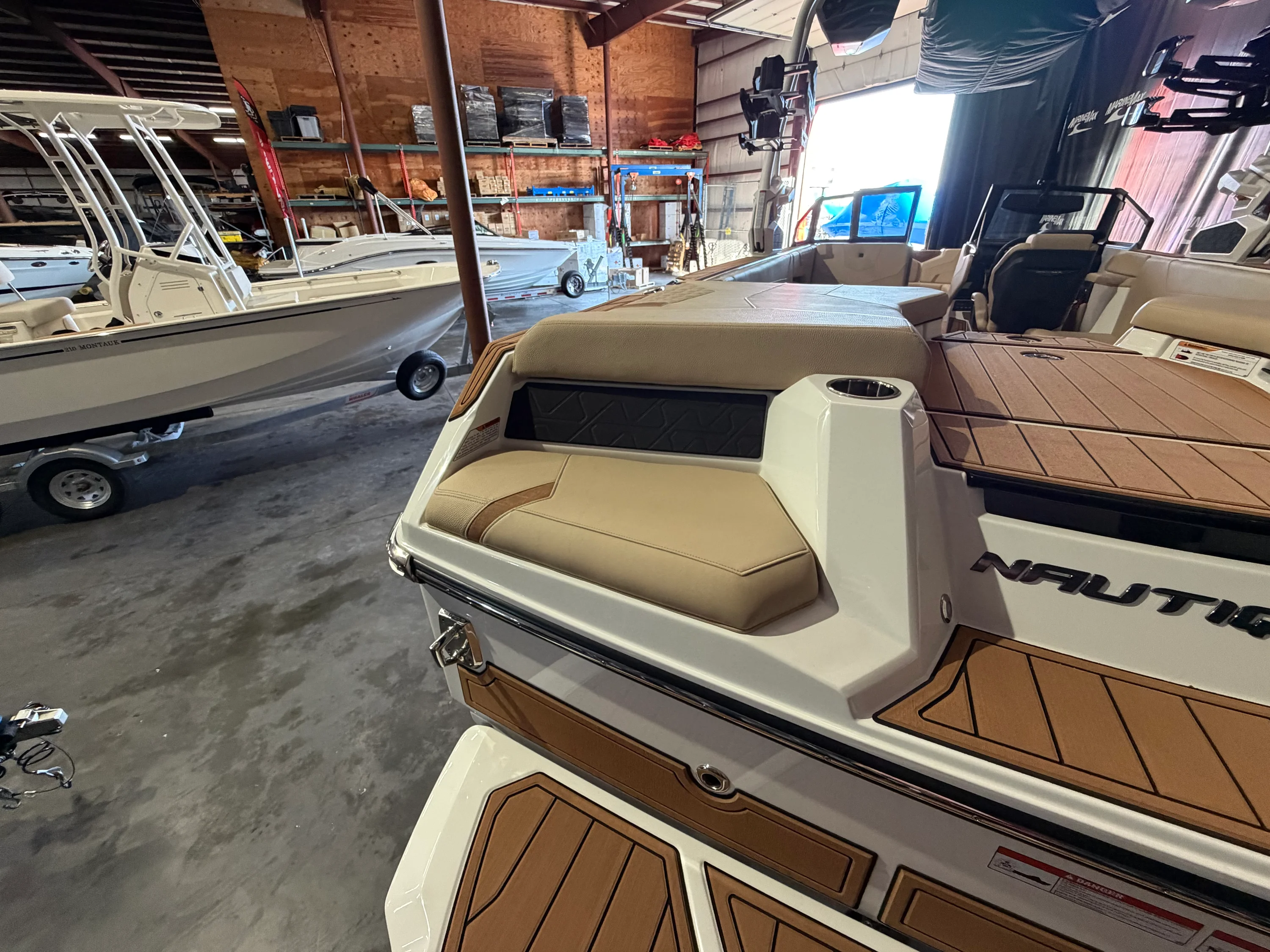 2026 Nautique Super Air Nautique GS24 Image Thumbnail #13