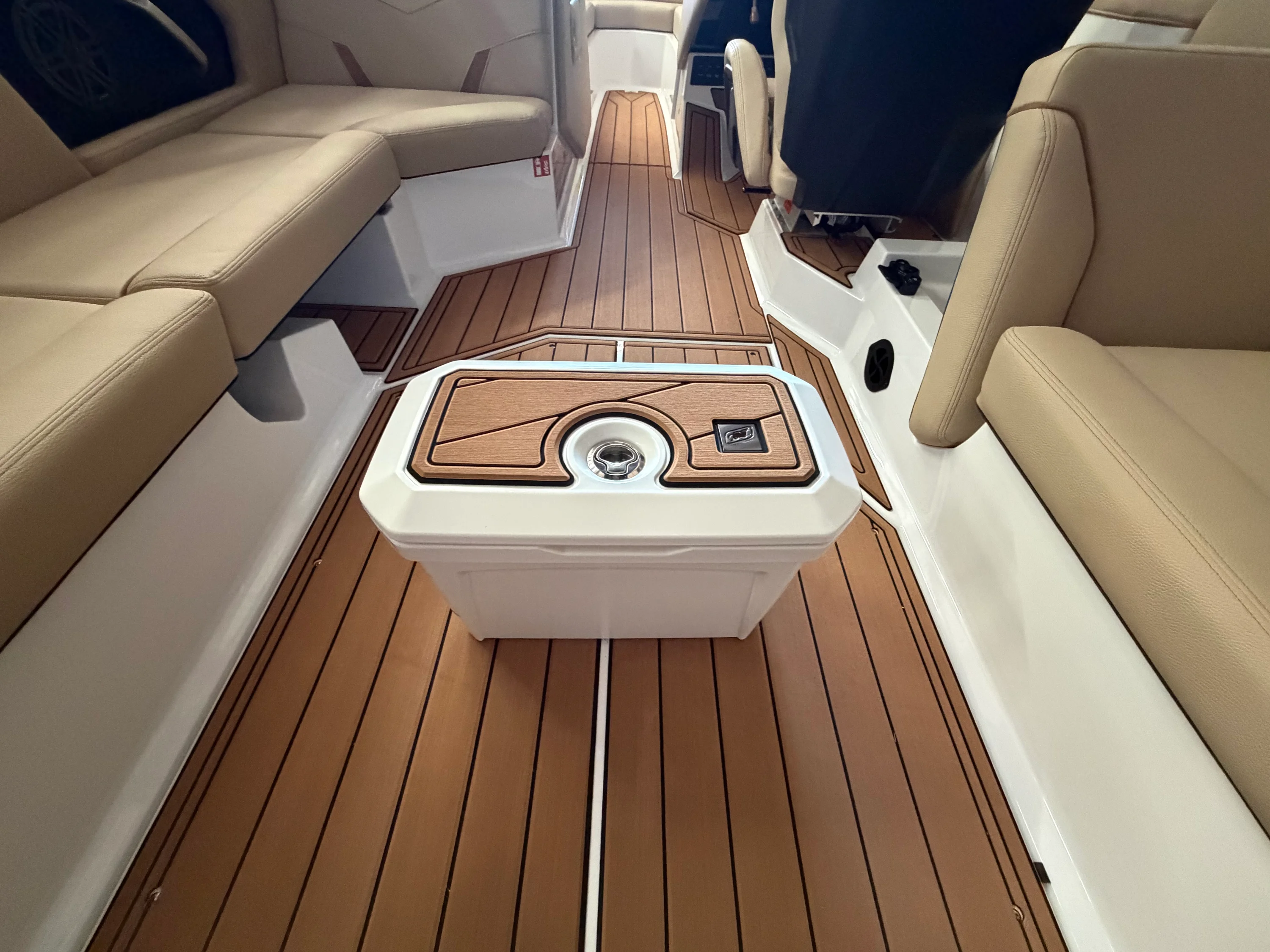 2026 Nautique Super Air Nautique GS24 Image Thumbnail #32