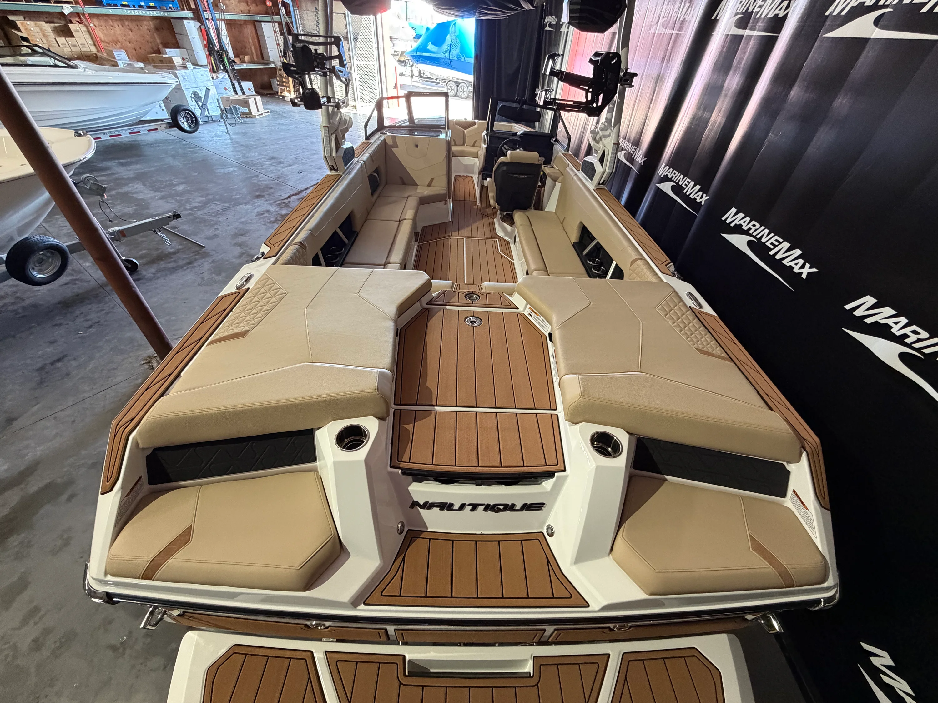 2026 Nautique Super Air Nautique GS24 Image Thumbnail #12