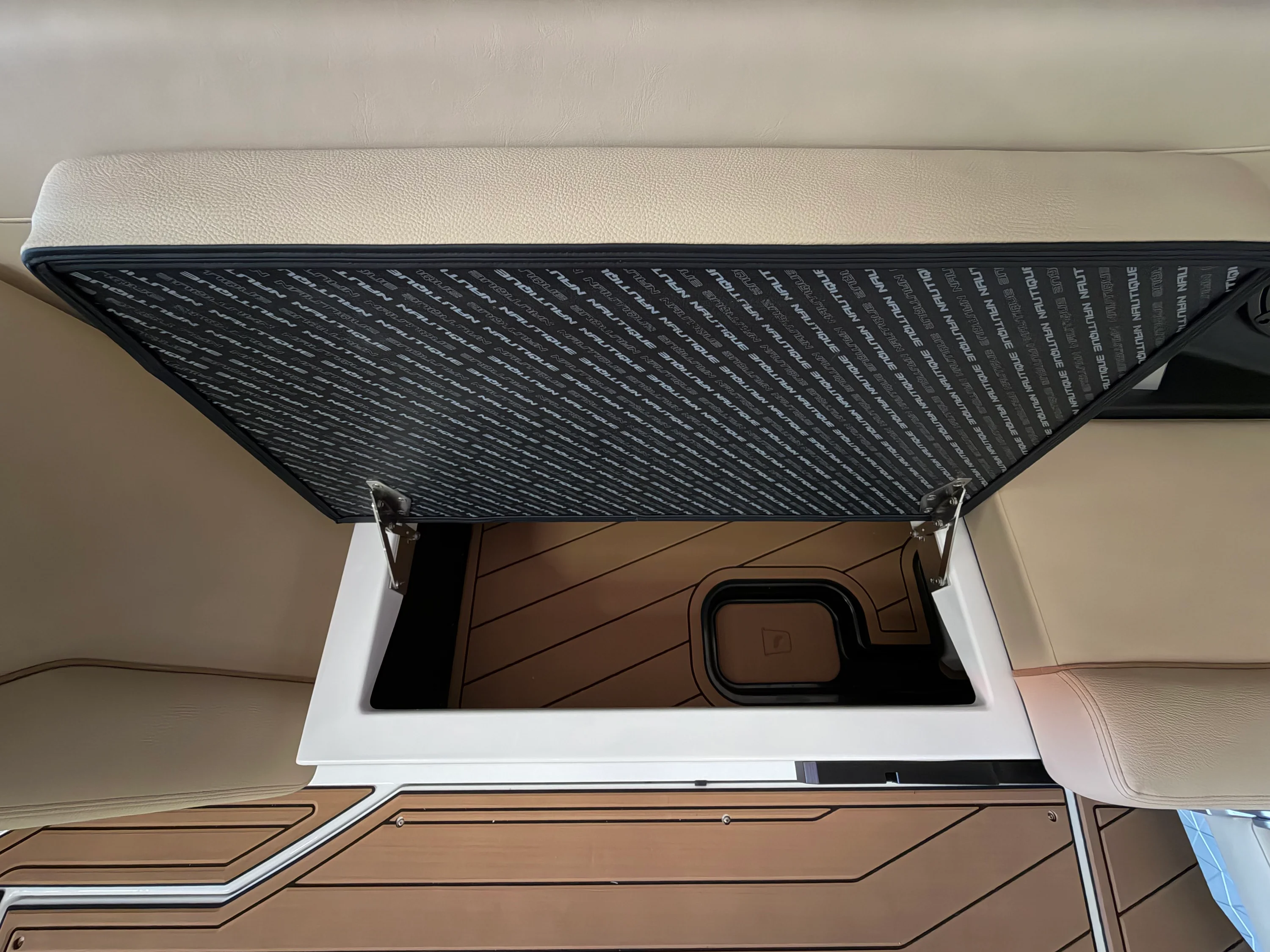 2026 Nautique Super Air Nautique GS24 Image Thumbnail #35