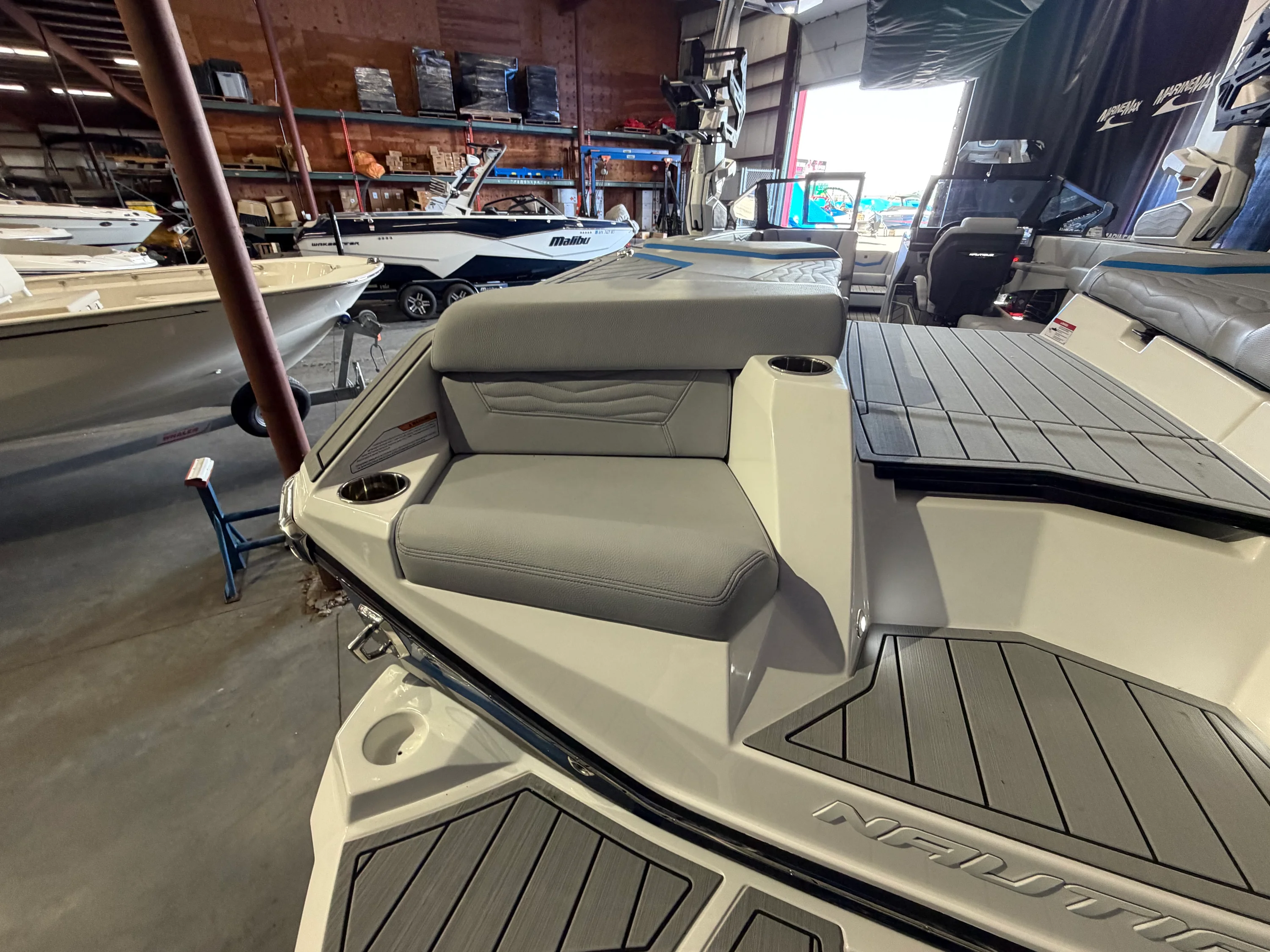 2026 Nautique Super Air Nautique G25 Image Thumbnail #12