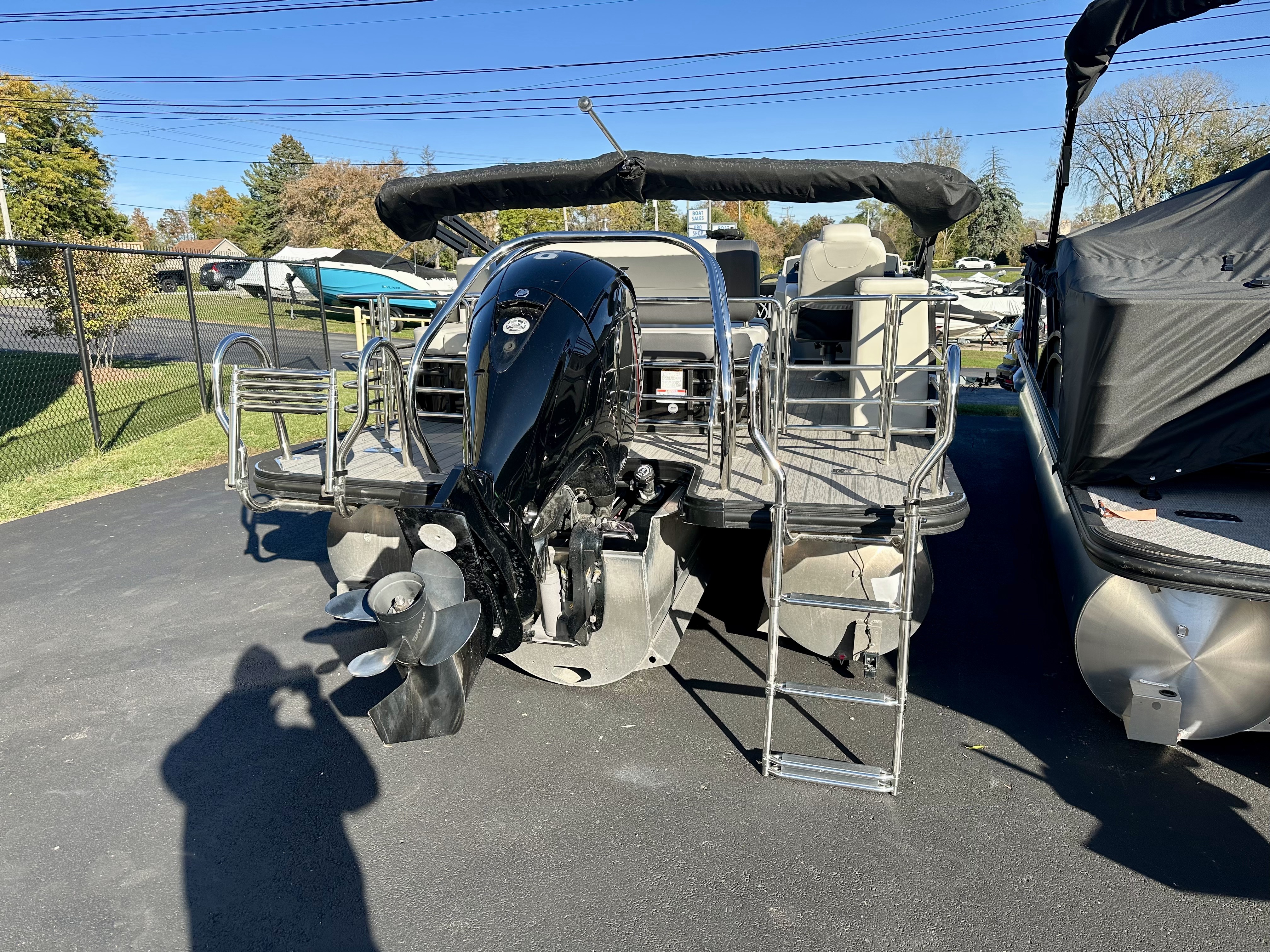 2023 Starcraft EXS3Q Image Thumbnail #1