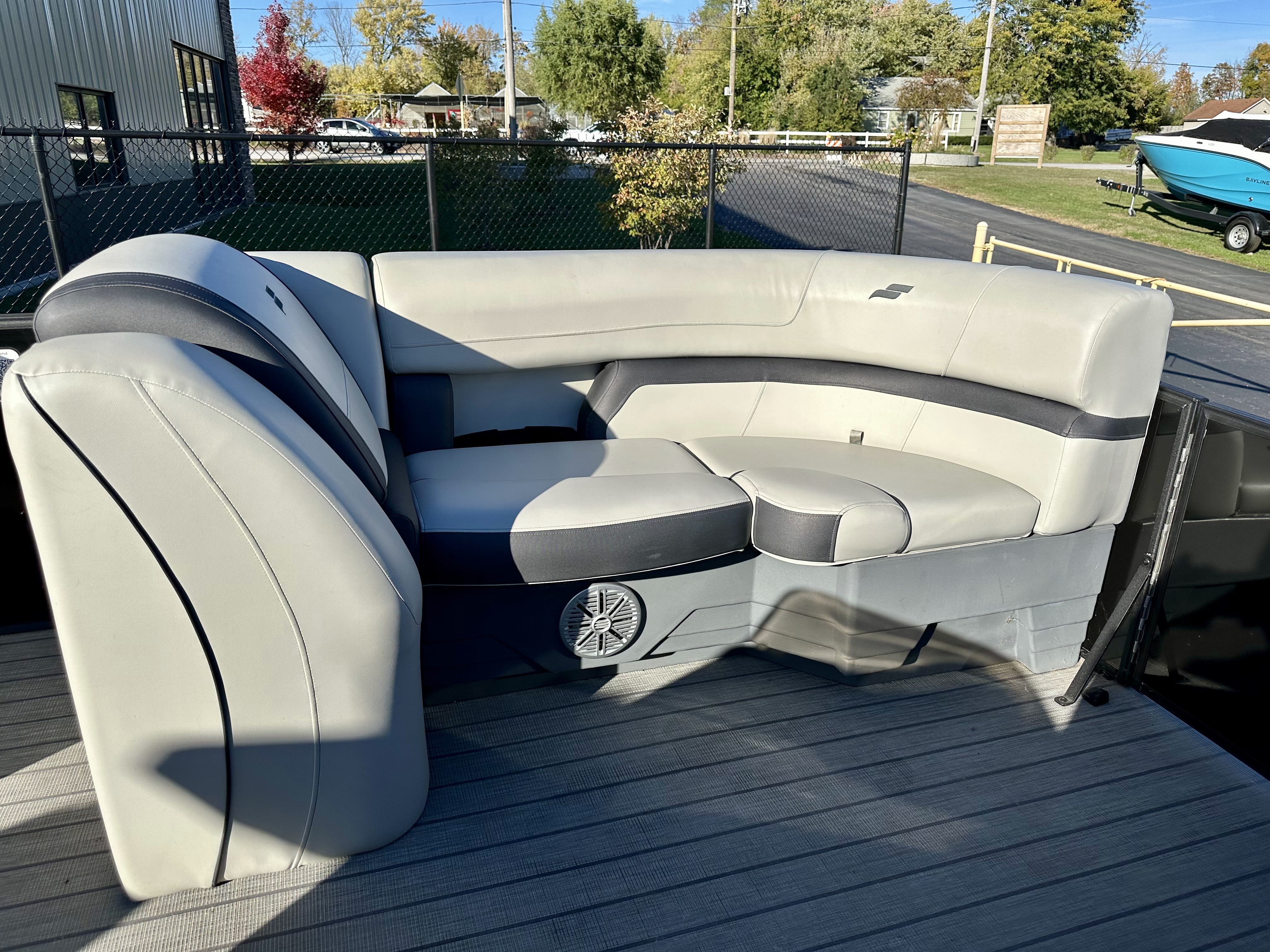 2023 Starcraft EXS3Q Image Thumbnail #15