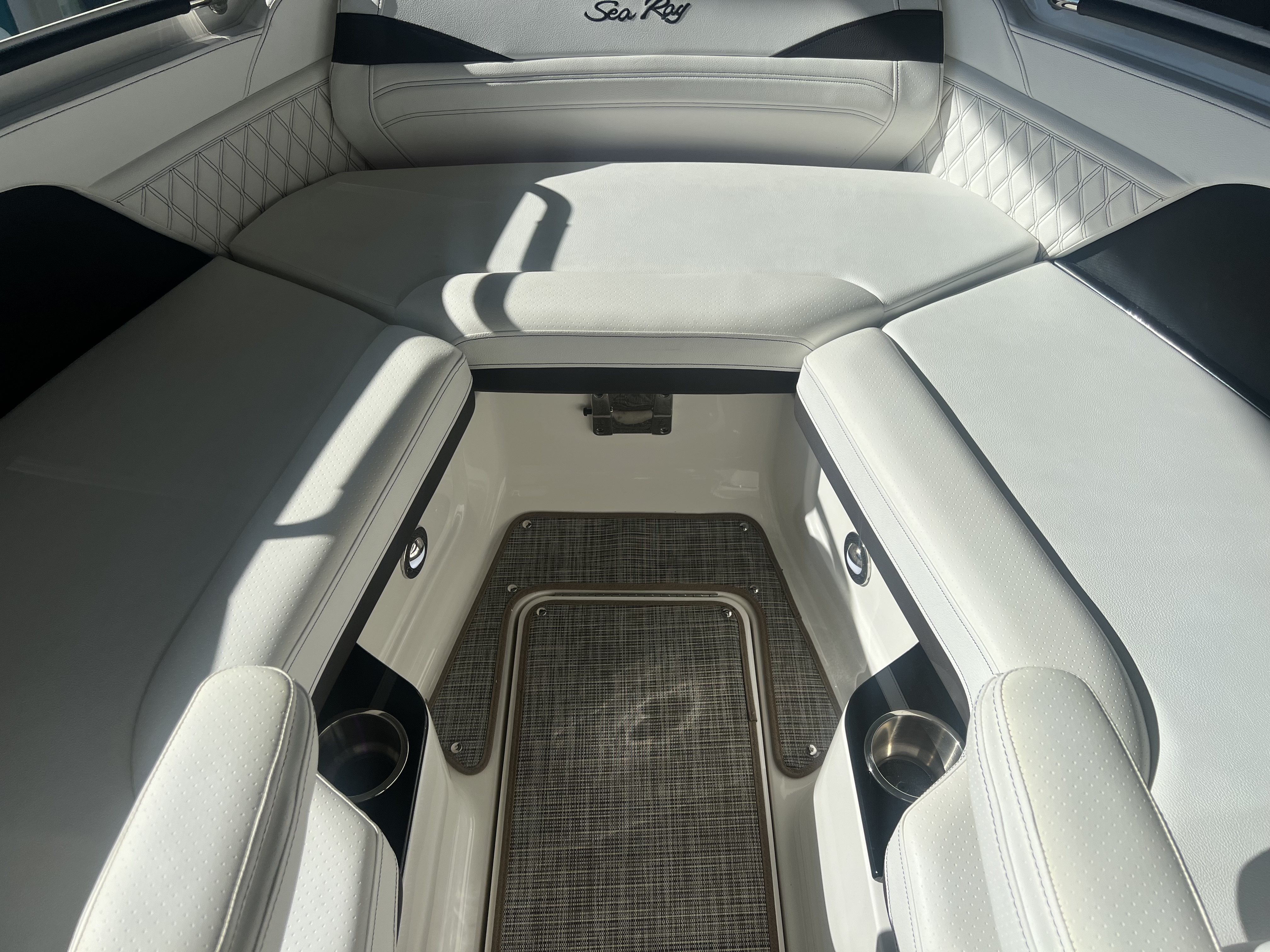 2024 Sea Ray 280 SLX OB Image Thumbnail #5
