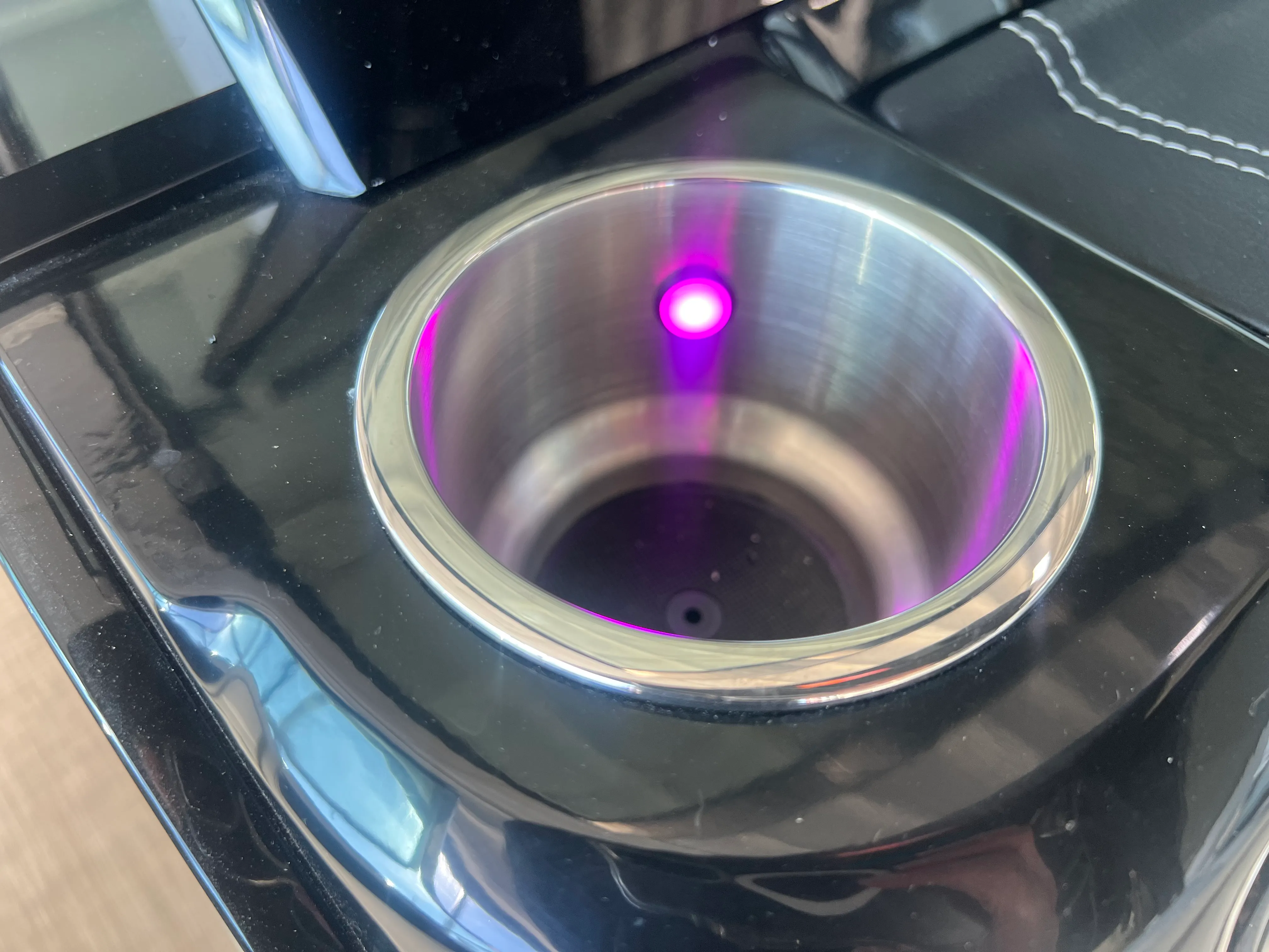 2024 Sea Ray 280 SLX OB Image Thumbnail #8