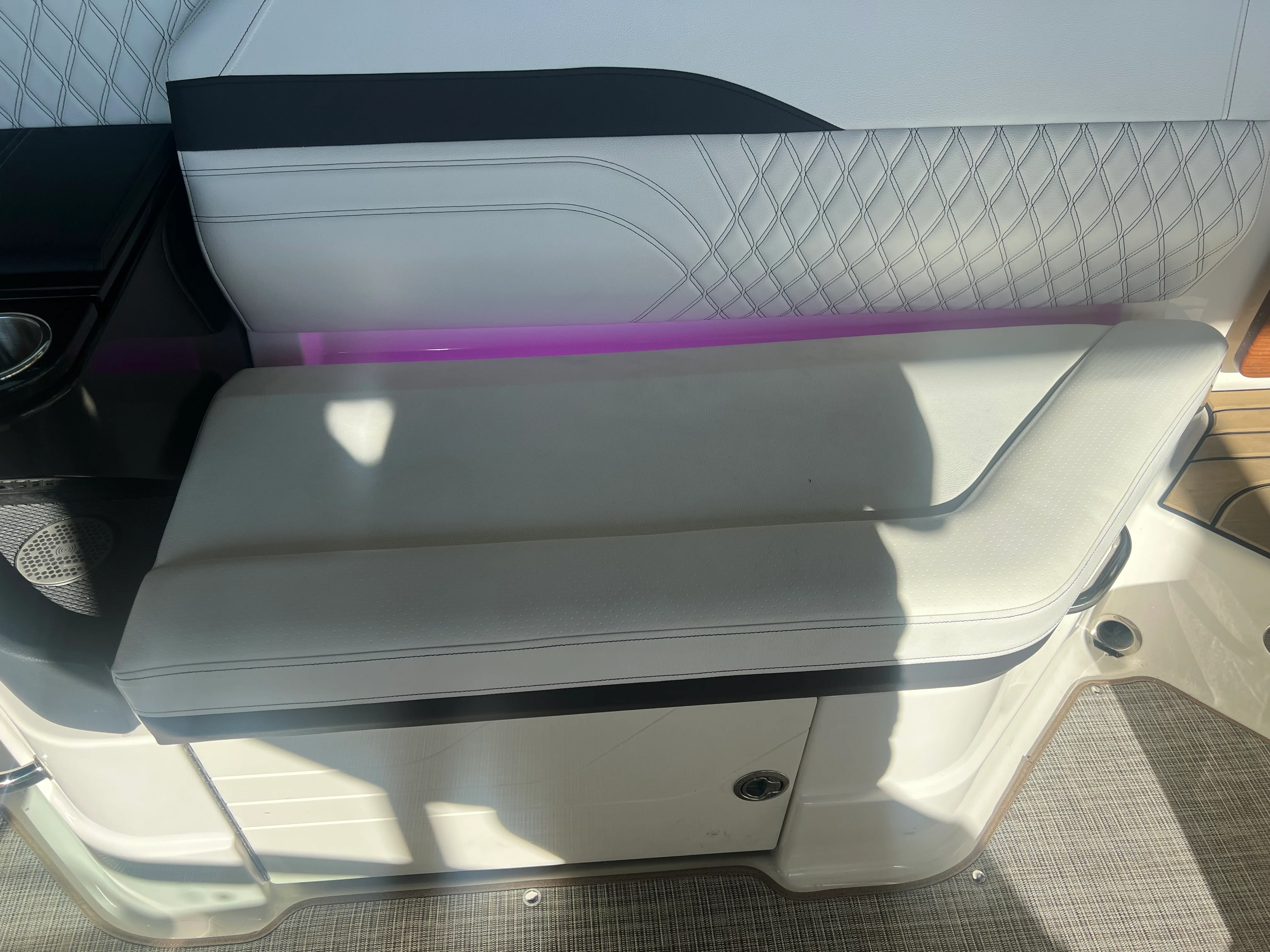 2024 Sea Ray 280 SLX OB Image Thumbnail #6