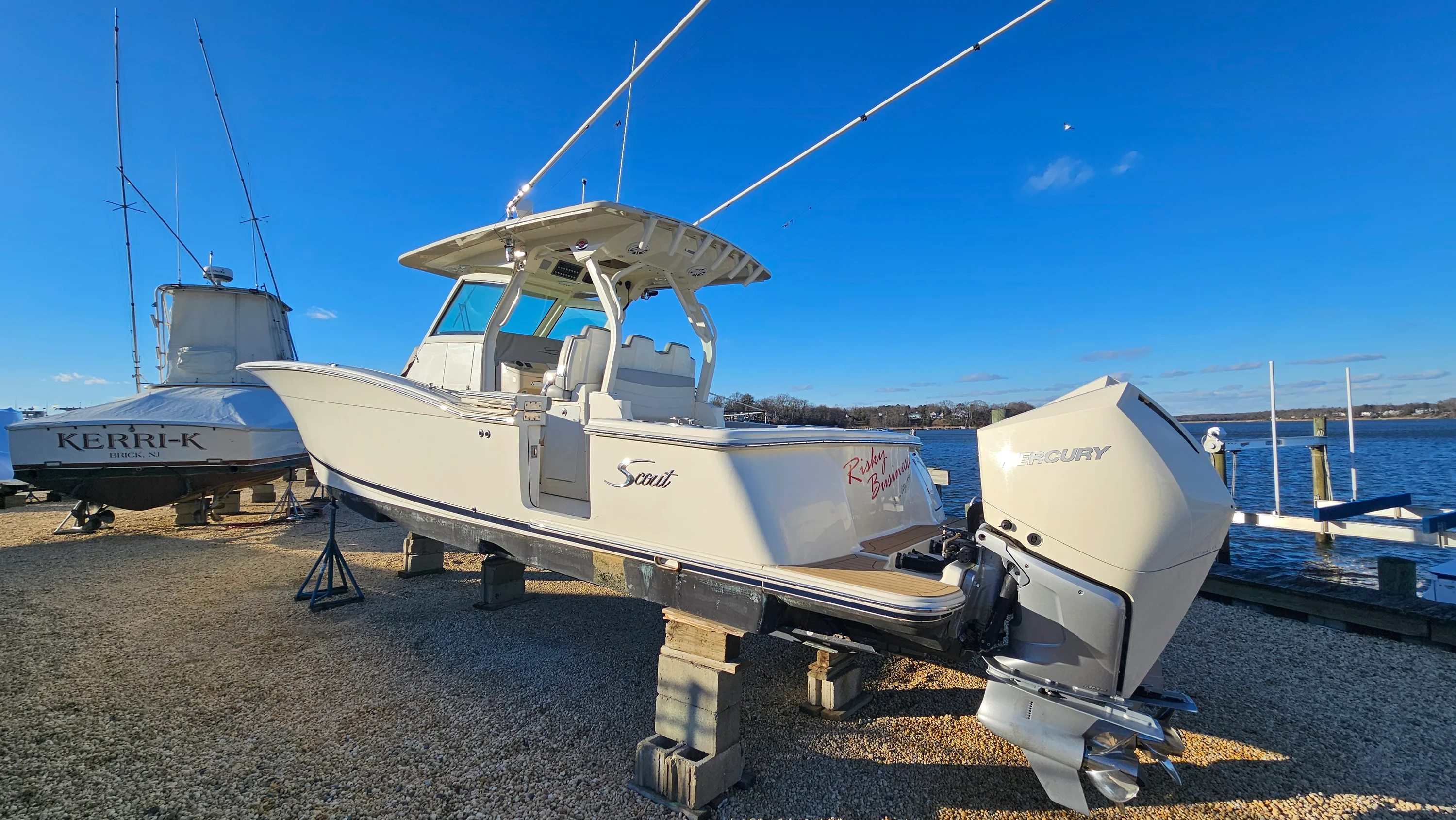 2019 Scout 355 LXF Image Thumbnail #1