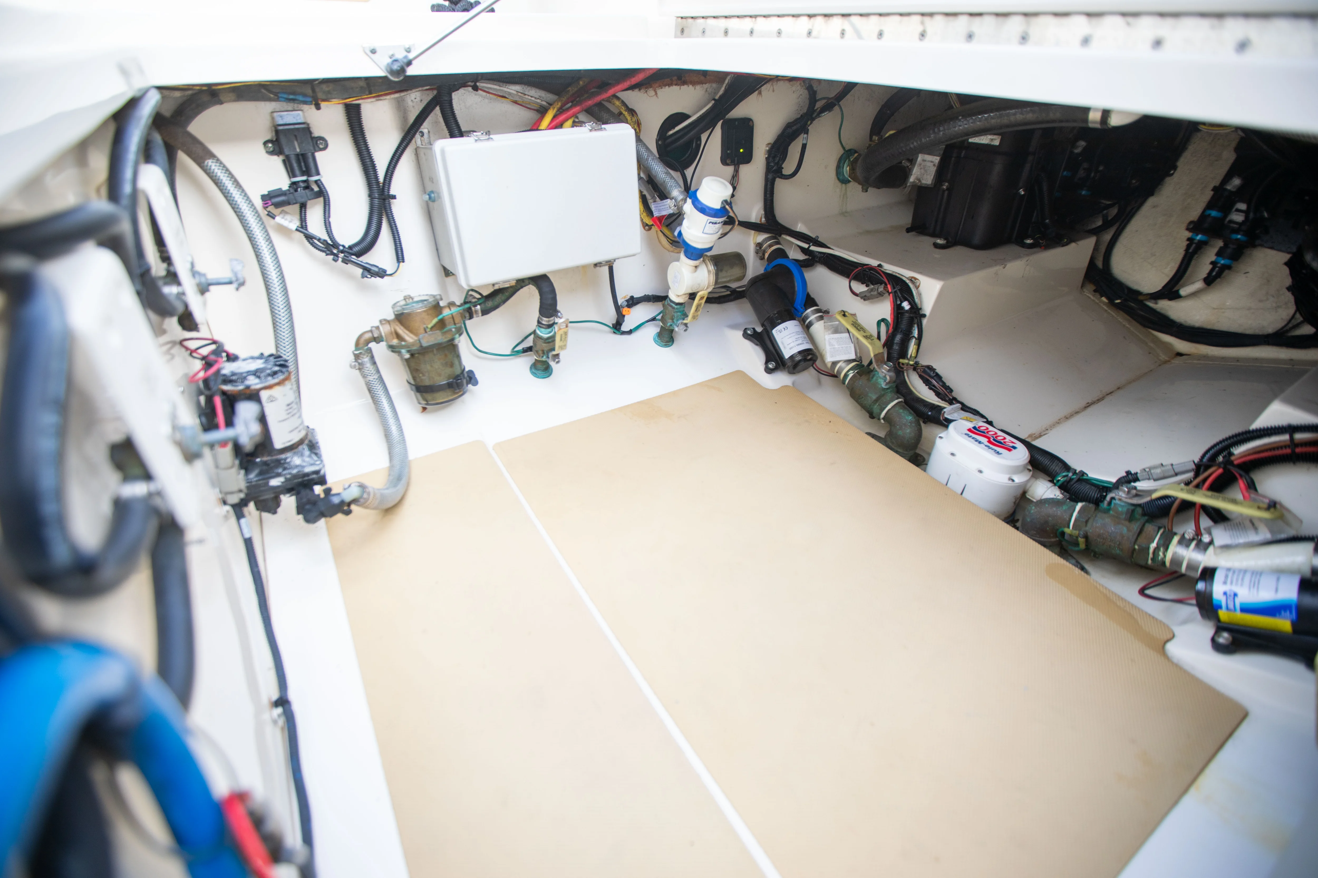 2019 Scout 355 LXF Image Thumbnail #19