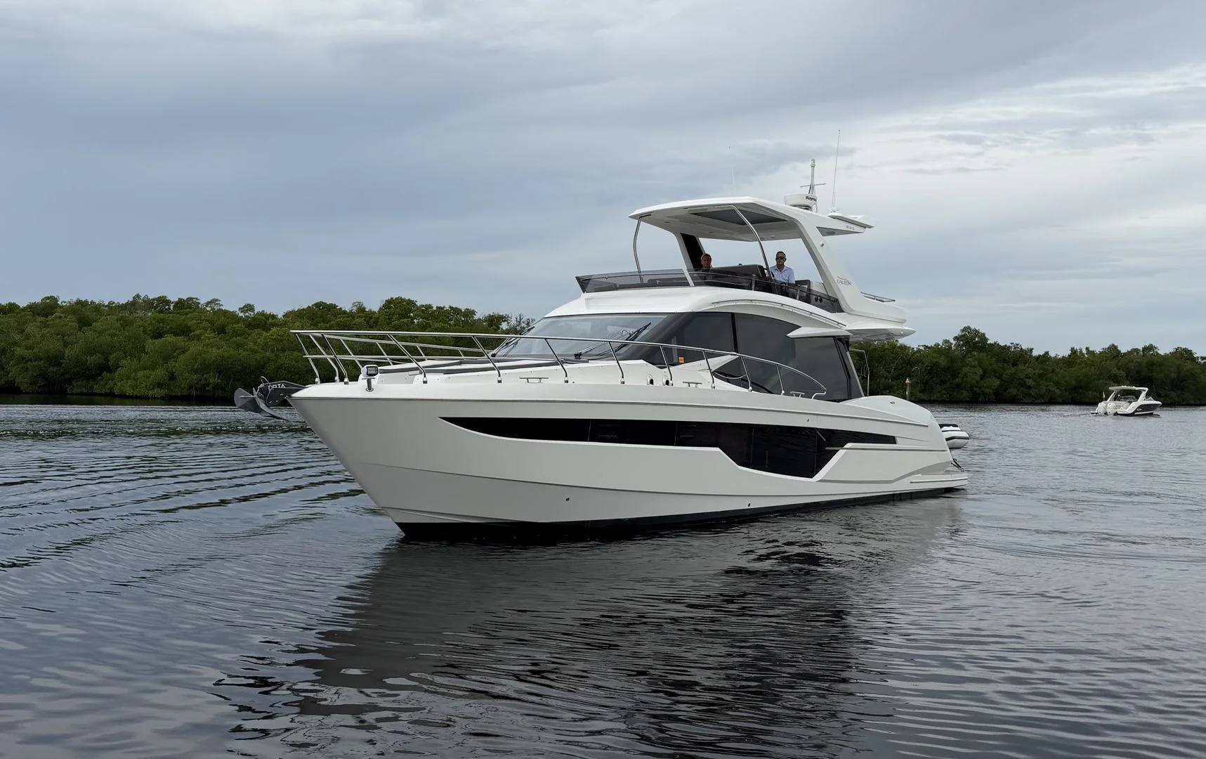 2023 Galeon 500 FLY Image Thumbnail #2
